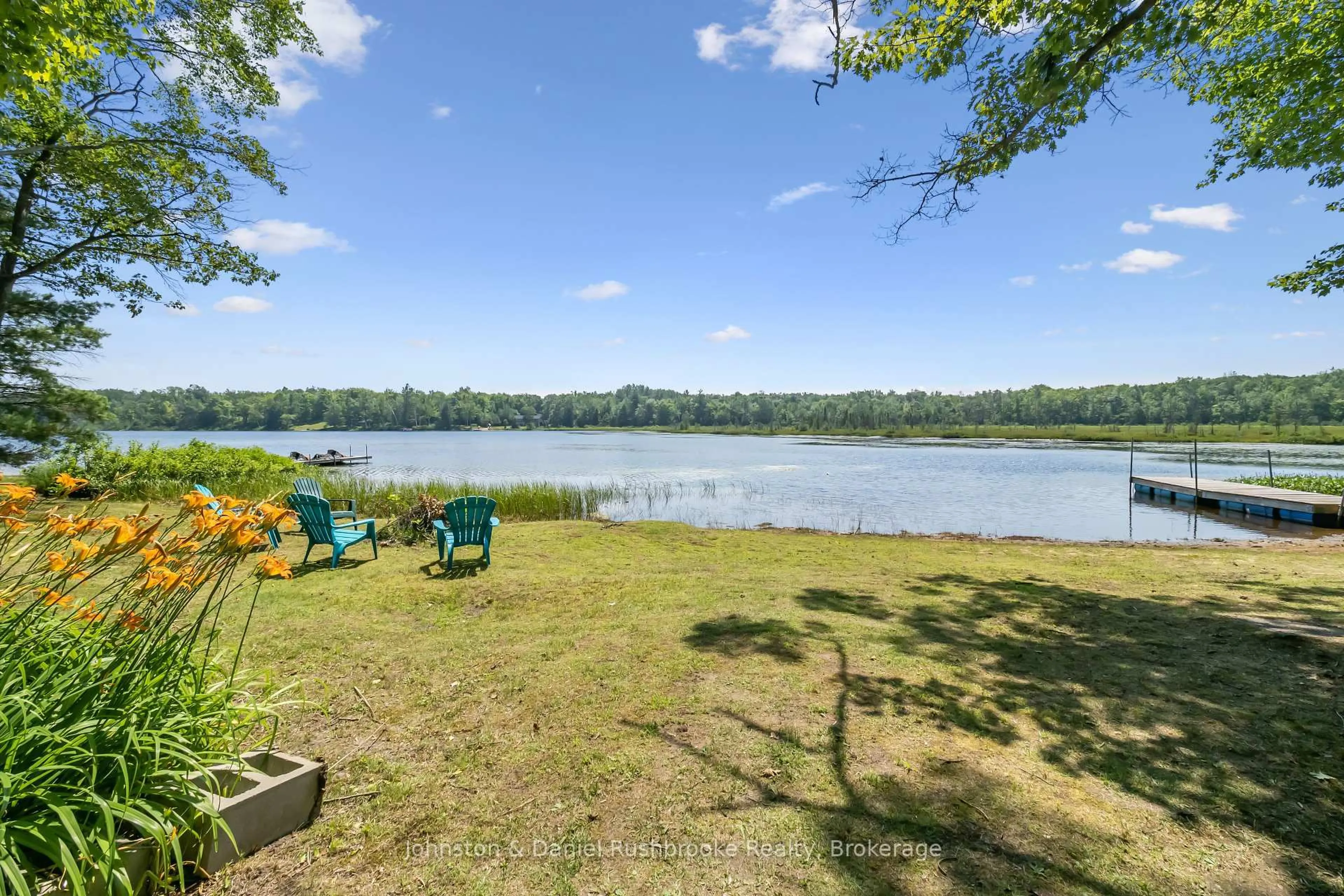 Patio, water/lake/river/ocean view for 1102 Ridge Rd #4, Muskoka Lakes Ontario P0C 1M0