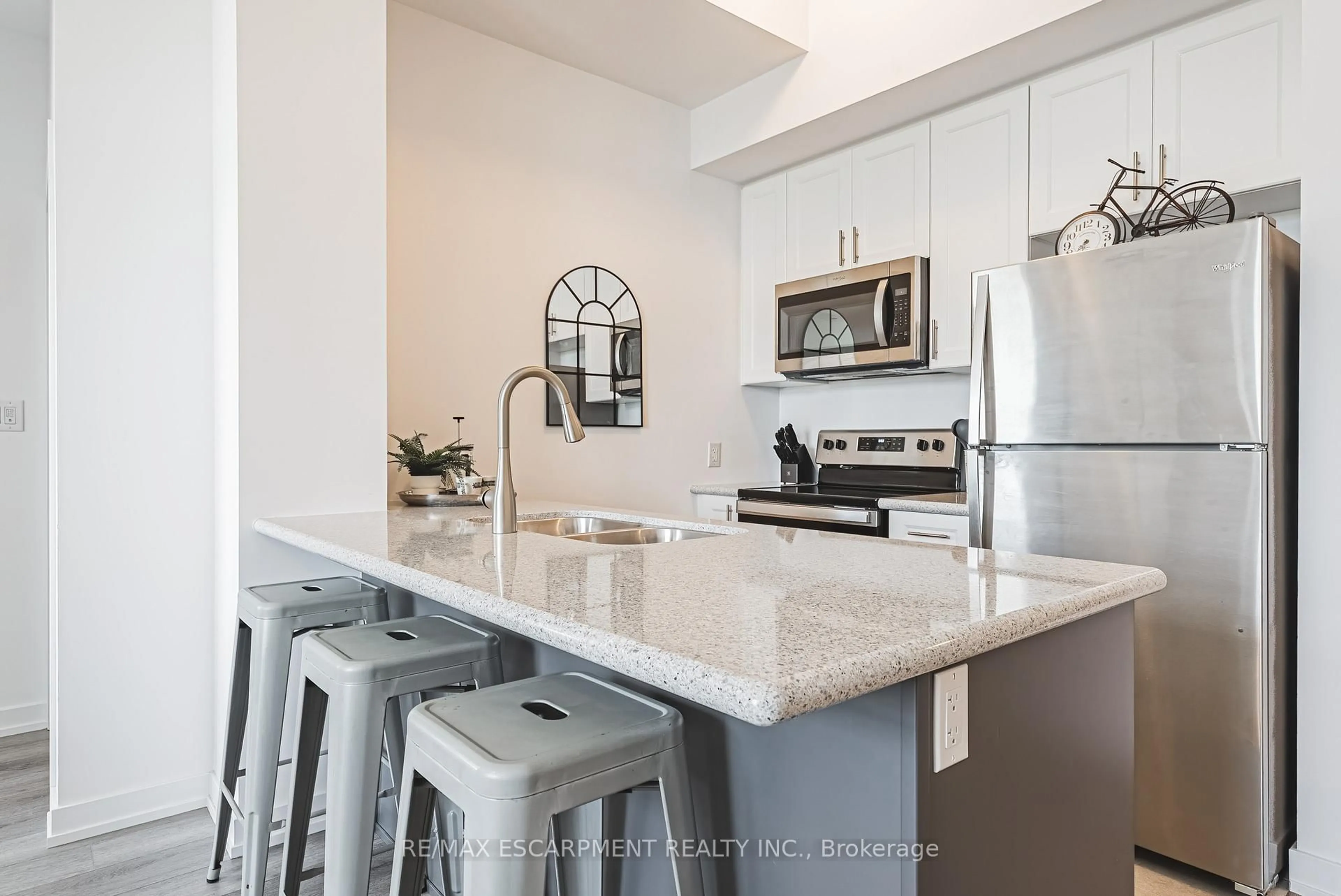 Unknown for 460 Dundas St #505, Hamilton Ontario L8B 2A5