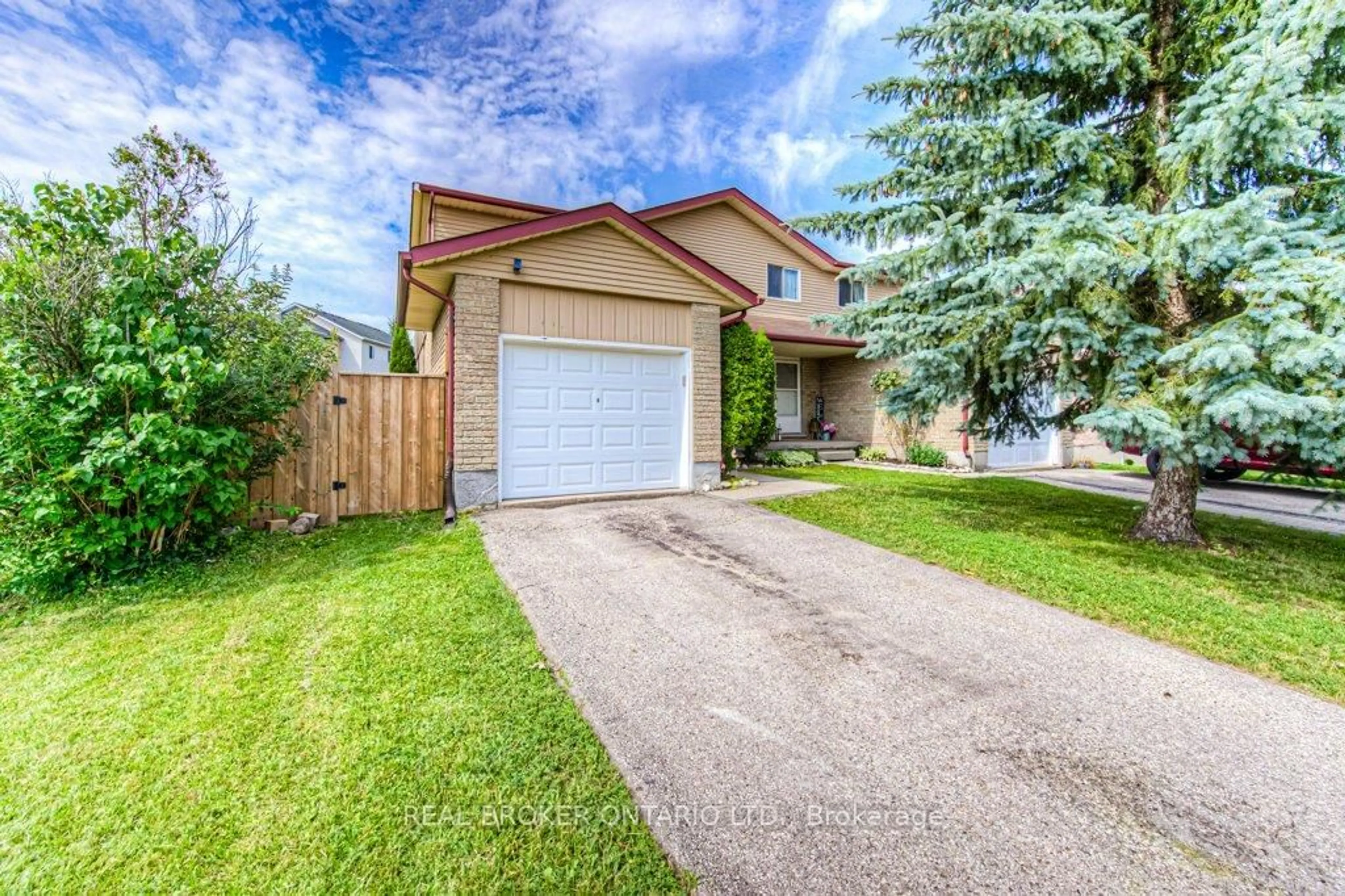 Unknown for 645 PINEROW Cres #A, Waterloo Ontario N2T 2K8