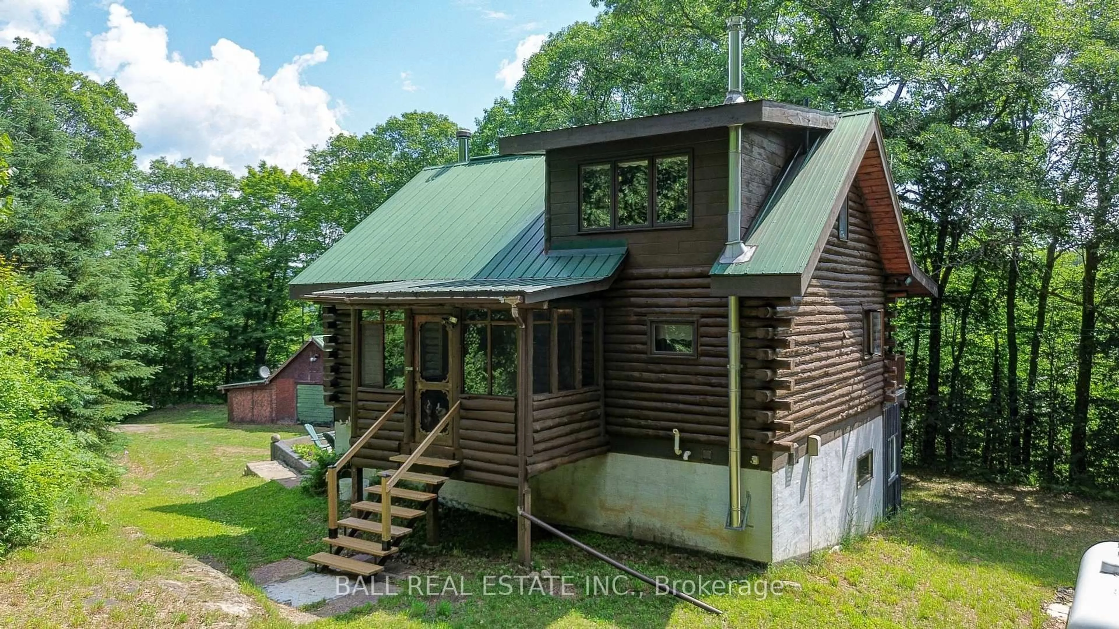 A pic from outside/outdoor area/front of a property/back of a property/a pic from drone, building for 280 Trout Lake Rd, Palmer Rapids Ontario K0J 2E0