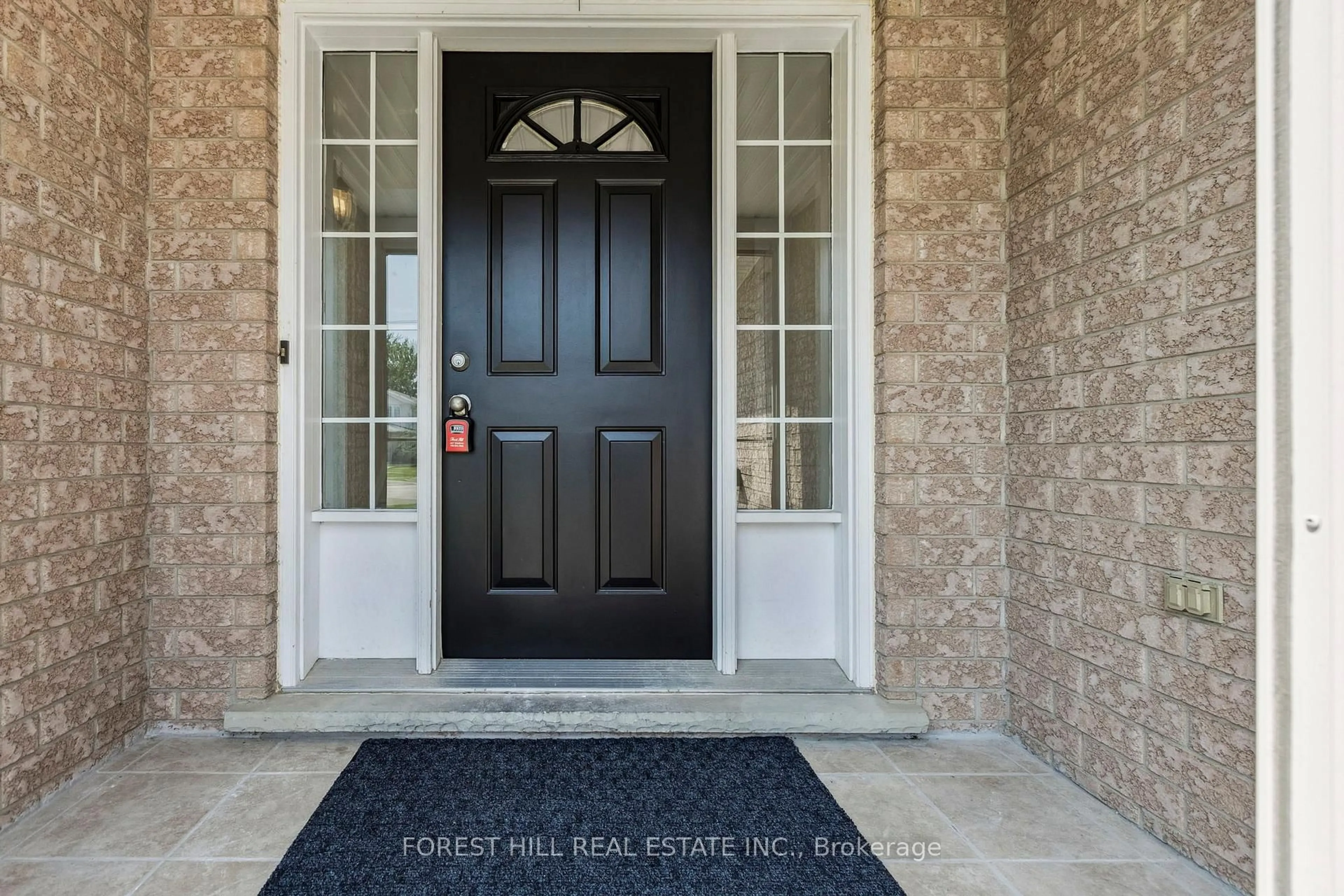 Indoor entryway for 683 Willow Rd, Guelph Ontario N1H 8K2