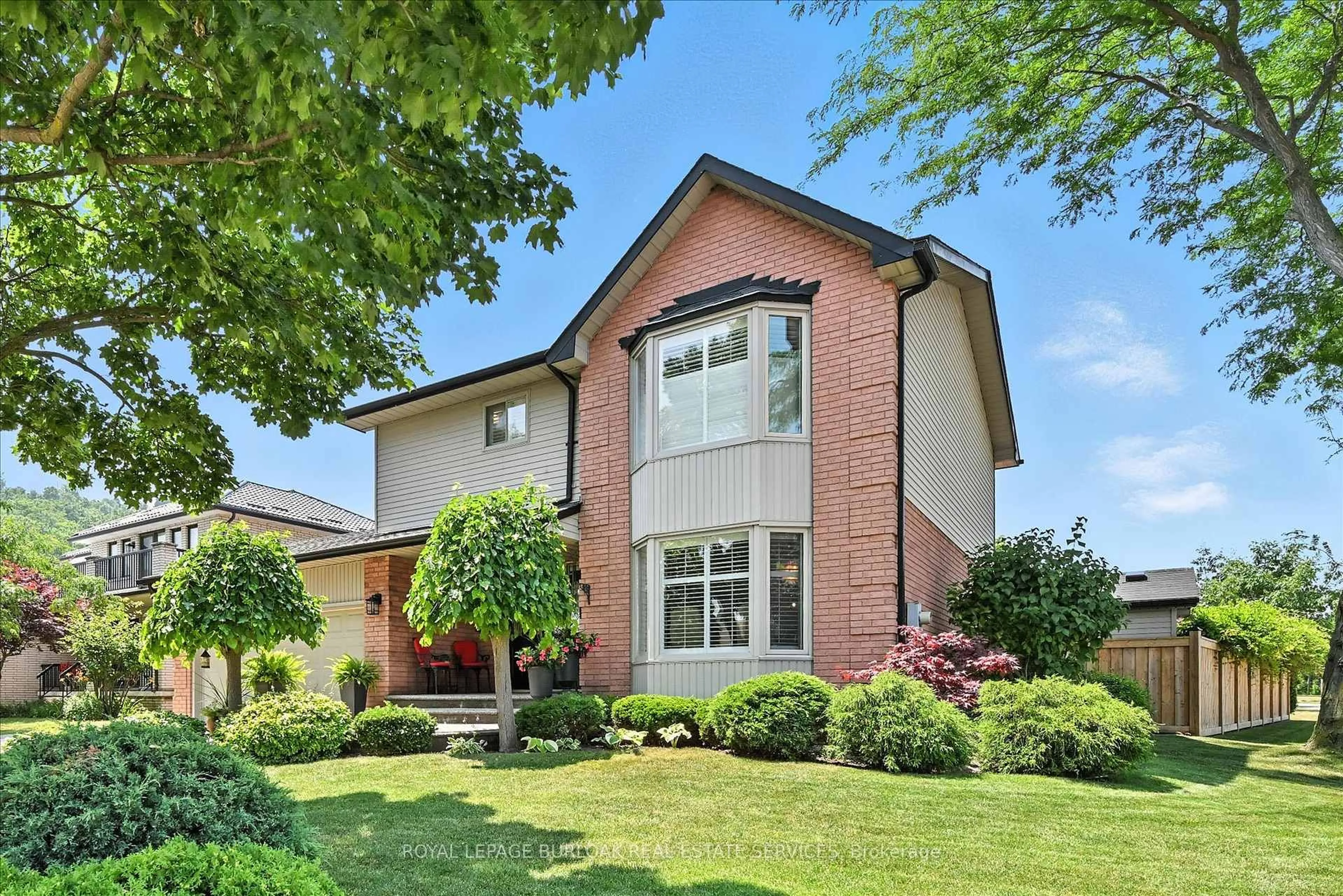 Home with brick exterior material, street for 59 Corman Pl, Hamilton Ontario L8G 4W8