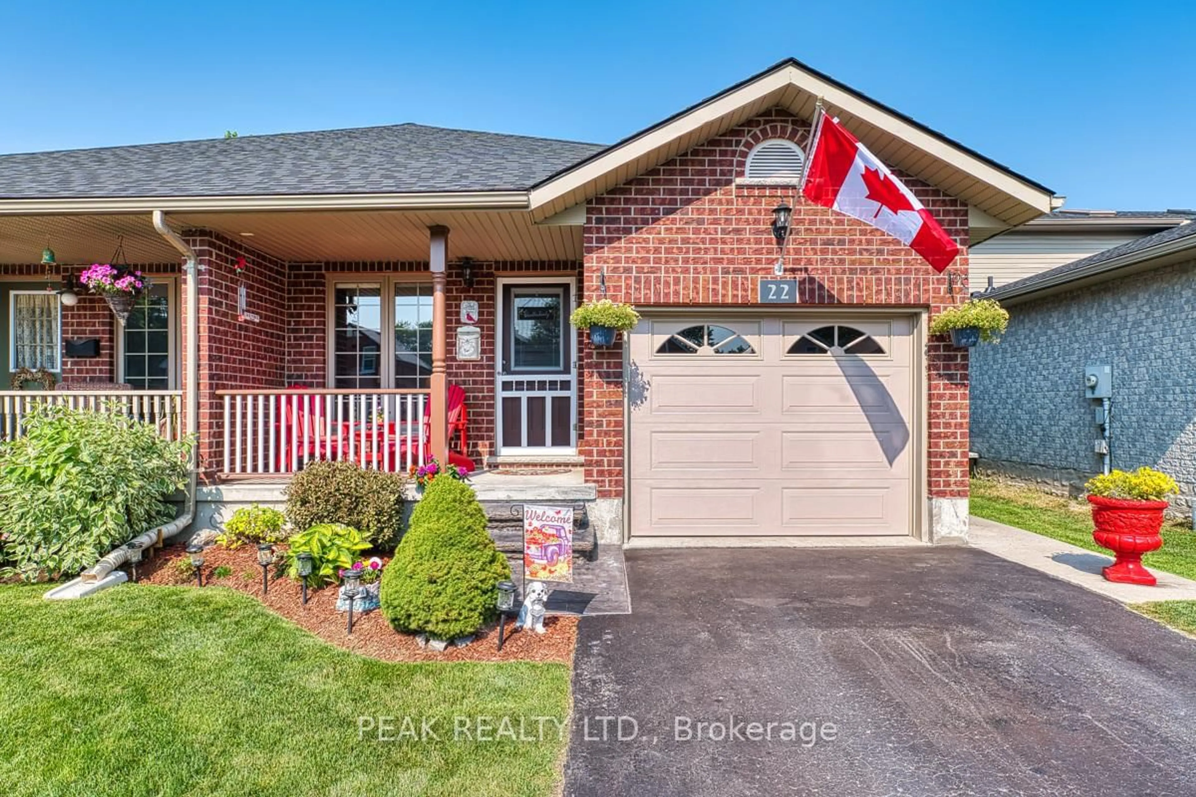 Home with brick exterior material, street for 22 COLLEGE St, Stratford Ontario N5A 4R4