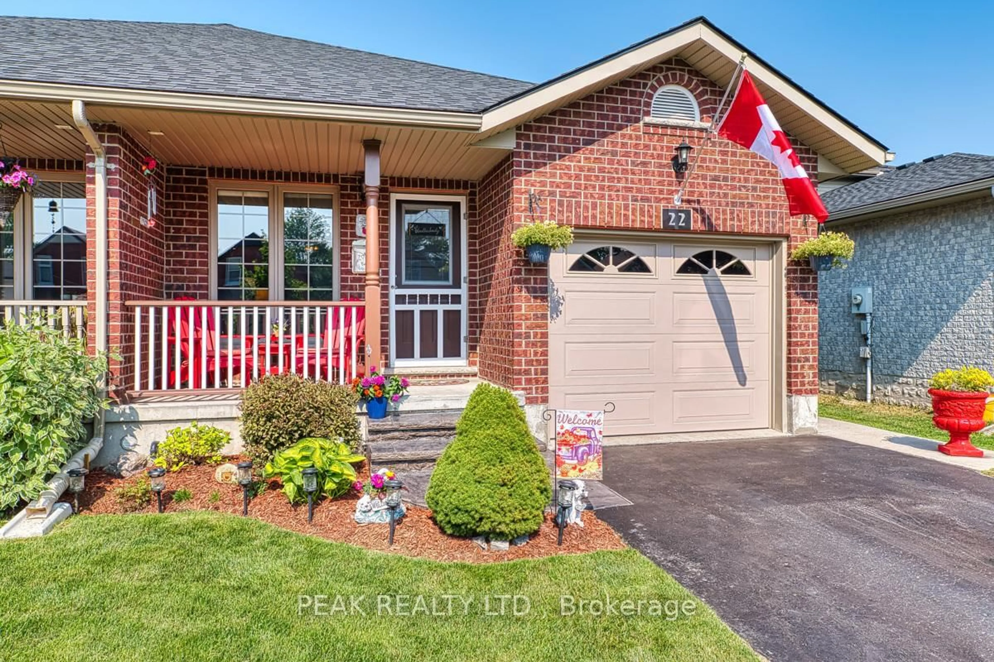 Home with brick exterior material, street for 22 COLLEGE St, Stratford Ontario N5A 4R4
