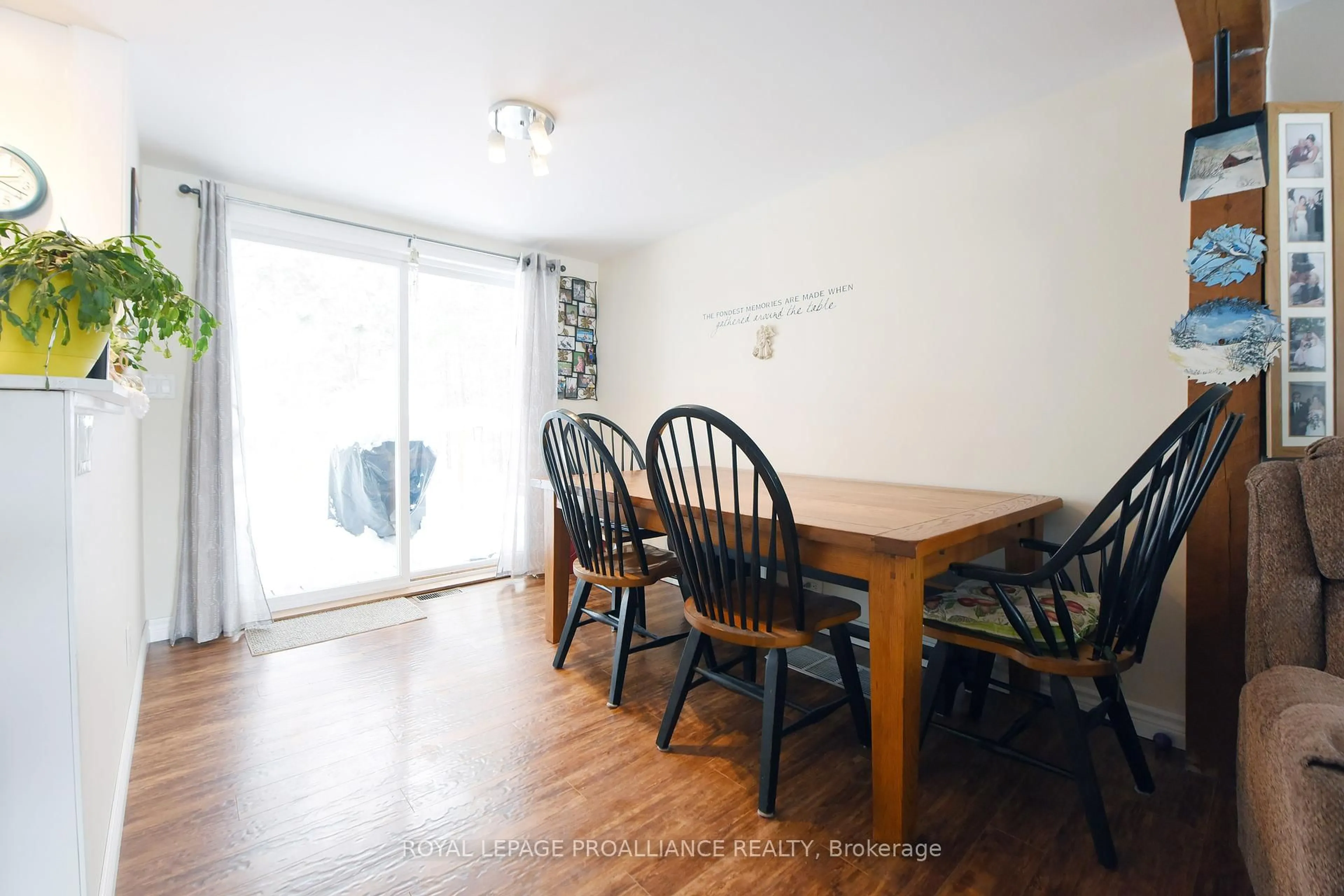 Dining room, wood/laminate floor for 43 Airport Rd, Addington Highlands Ontario K0H 2G0