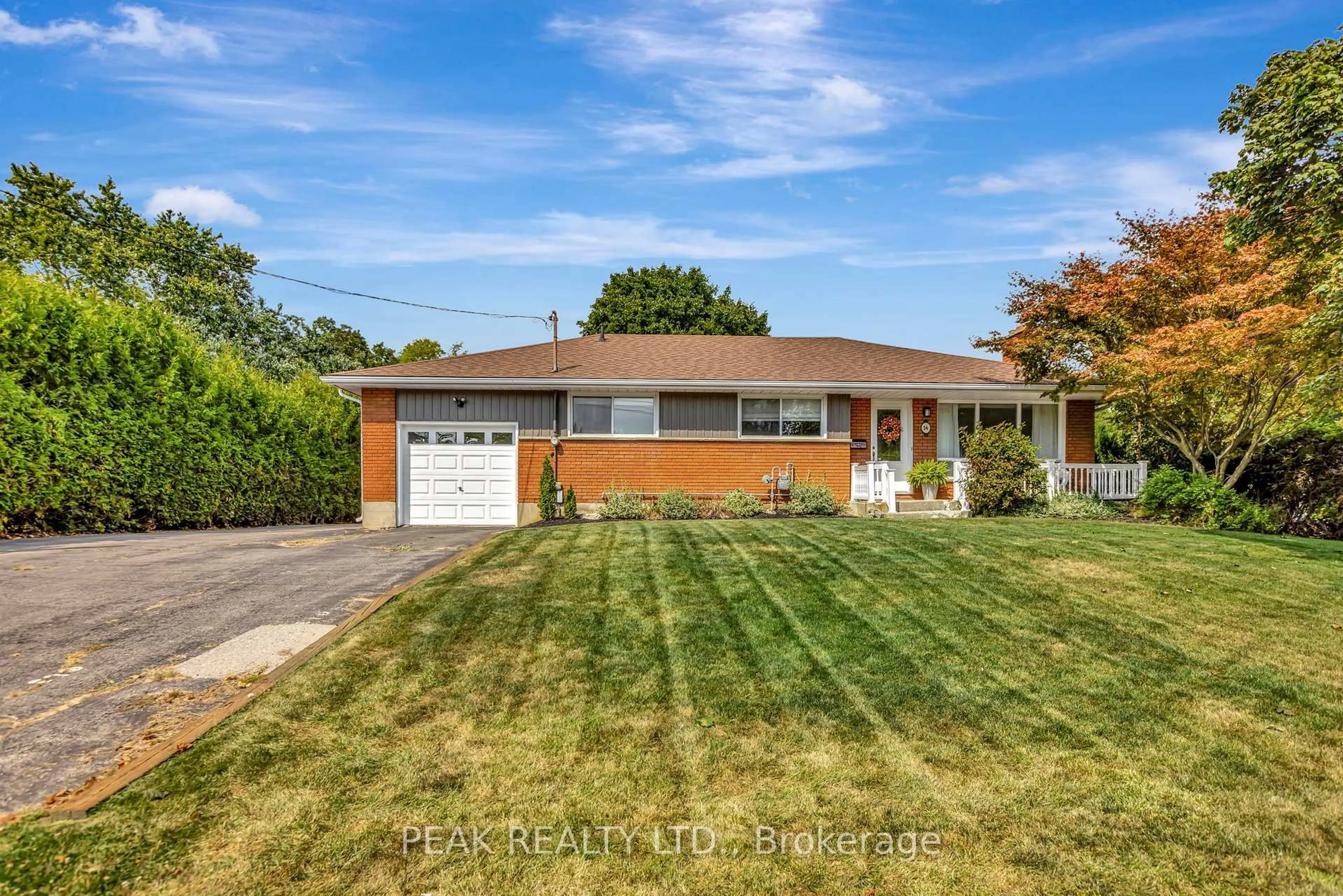Home with brick exterior material, street for 54 Golf Links Rd, Brant Ontario N3L 1R3