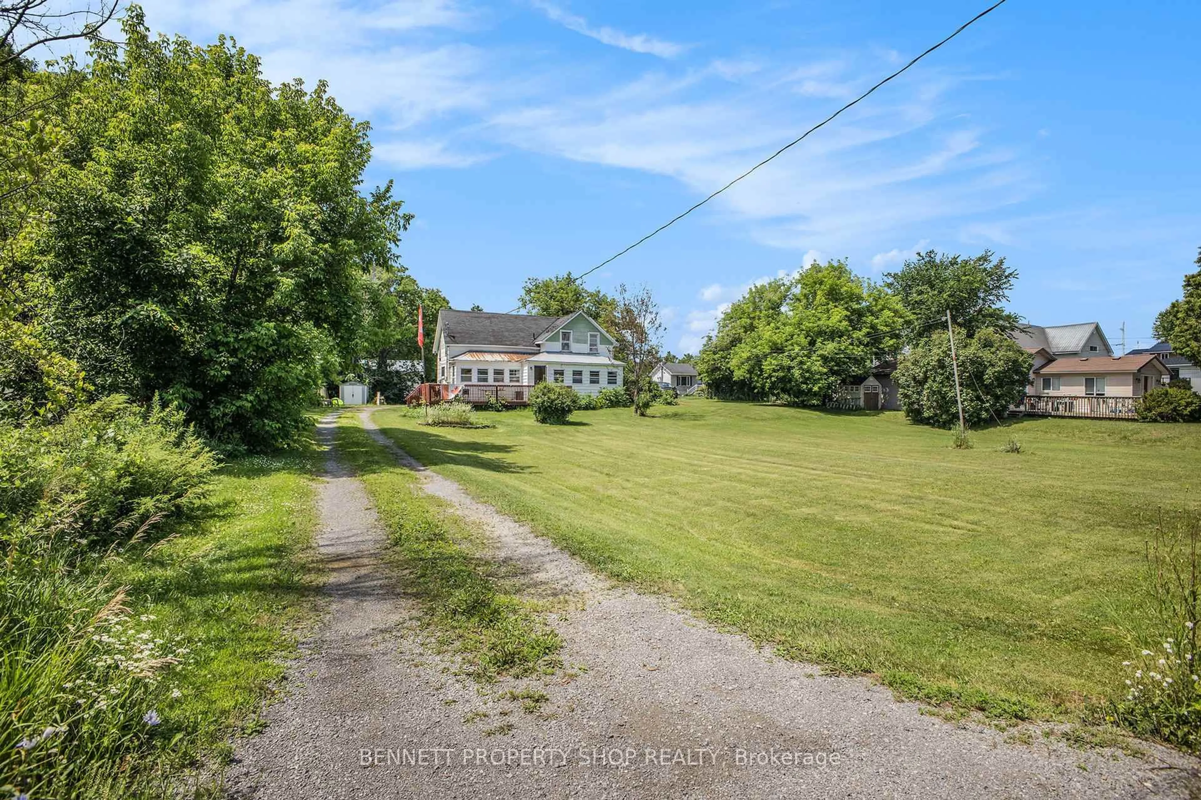 A pic from outside/outdoor area/front of a property/back of a property/a pic from drone, unknown for 145 Sarah St, Braeside Ontario K0A 1G0