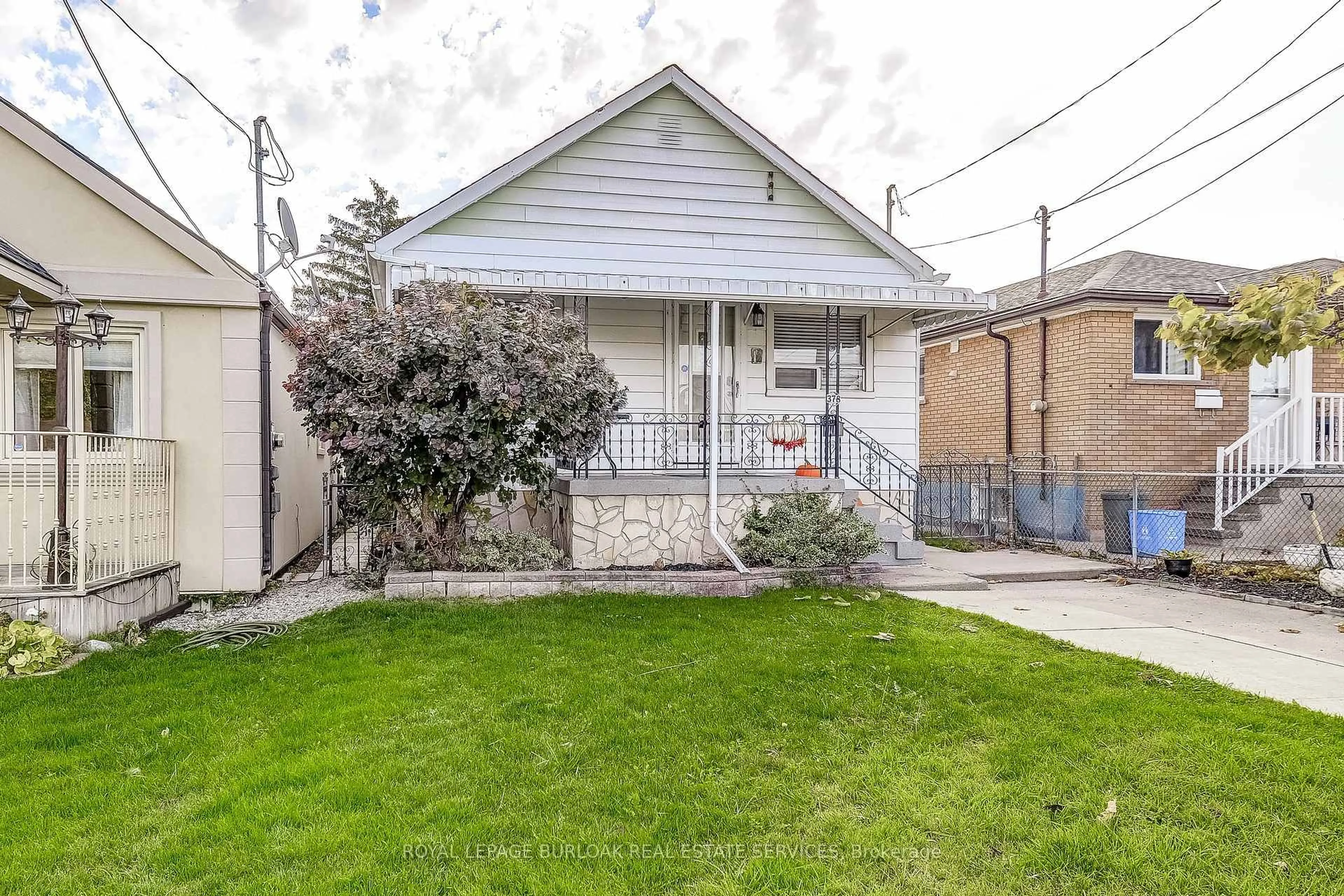 Unknown for 378 Waverly St, Hamilton Ontario L8H 6R2