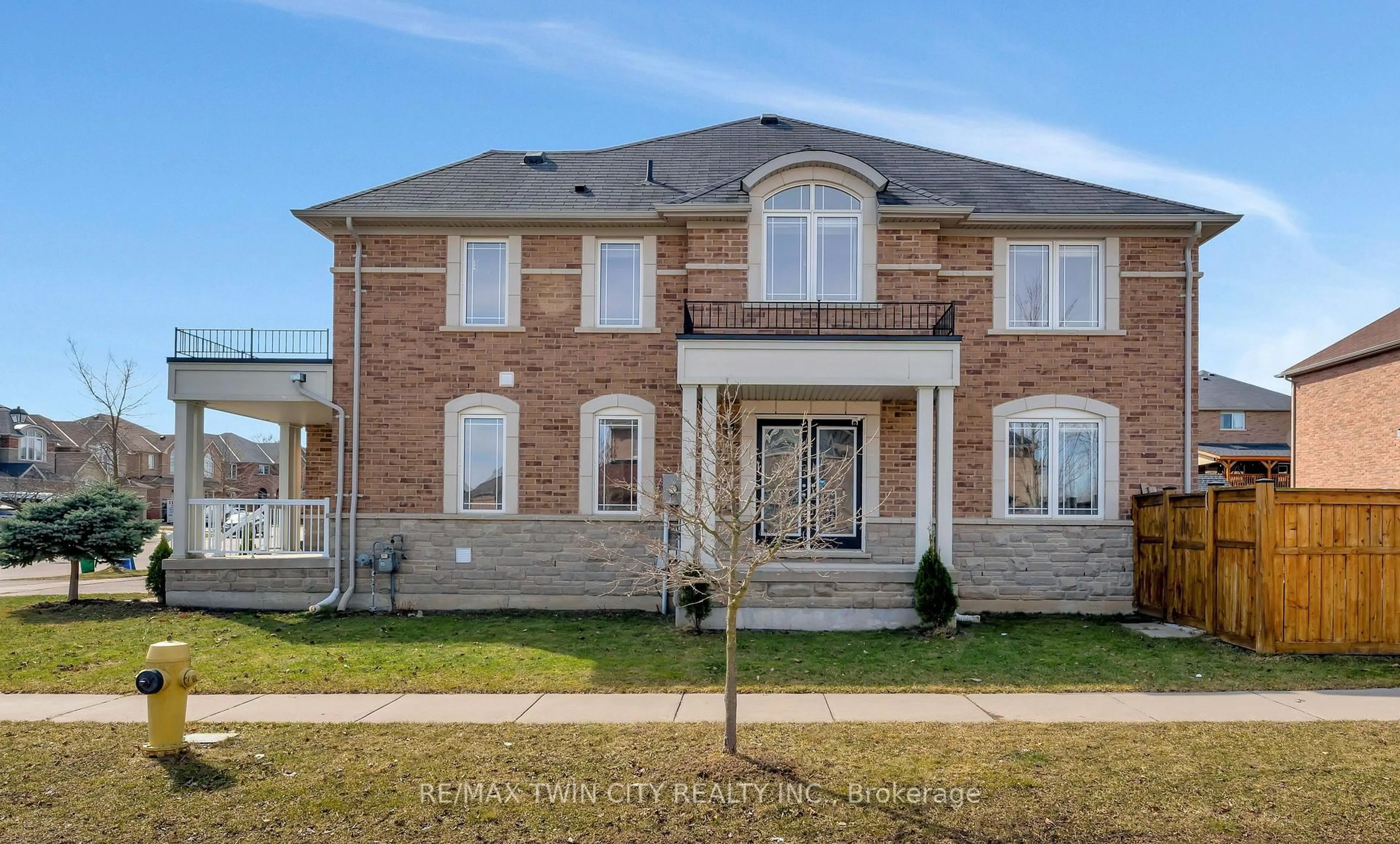 Home with brick exterior material, street for 241 Thomas Ave, Brantford Ontario N3S 0E1