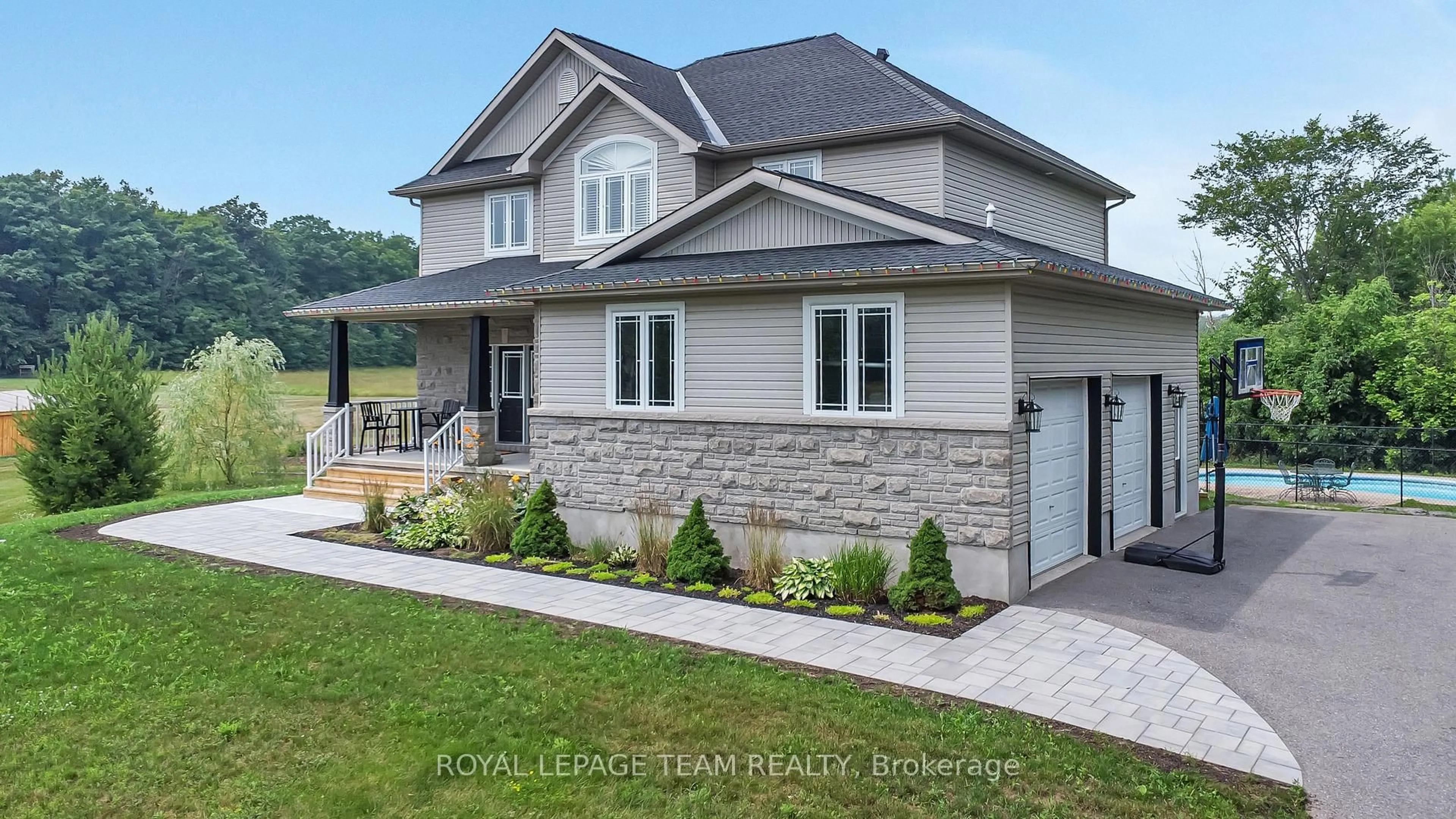 Home with brick exterior material, street for 17 Kolo Dr, Ashton Ontario K0A 1B0