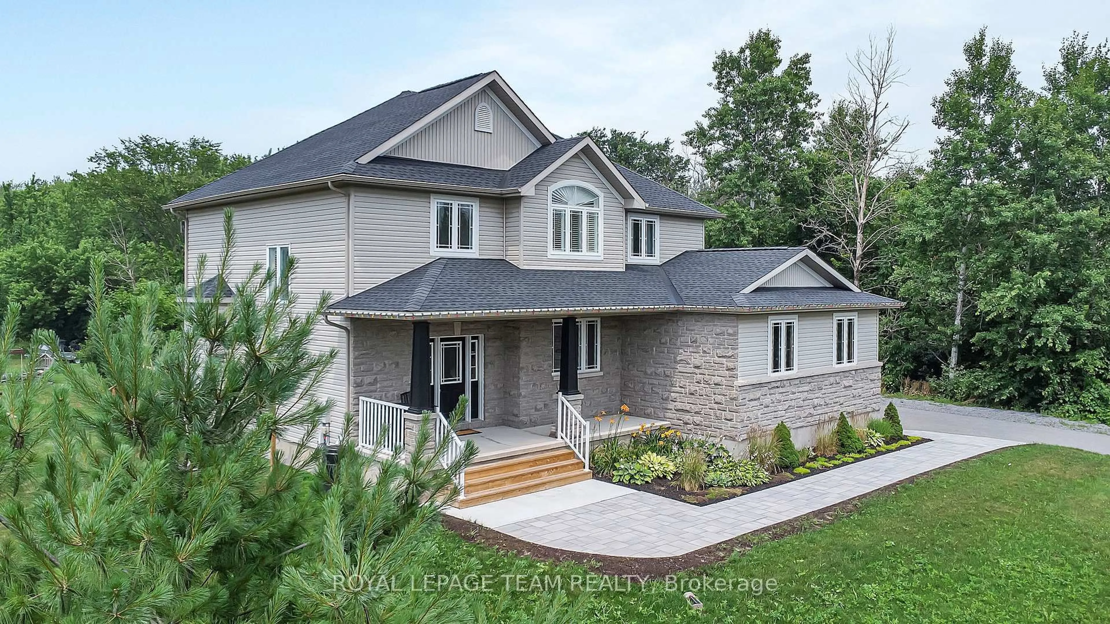 Home with brick exterior material, unknown for 17 Kolo Dr, Ashton Ontario K0A 1B0