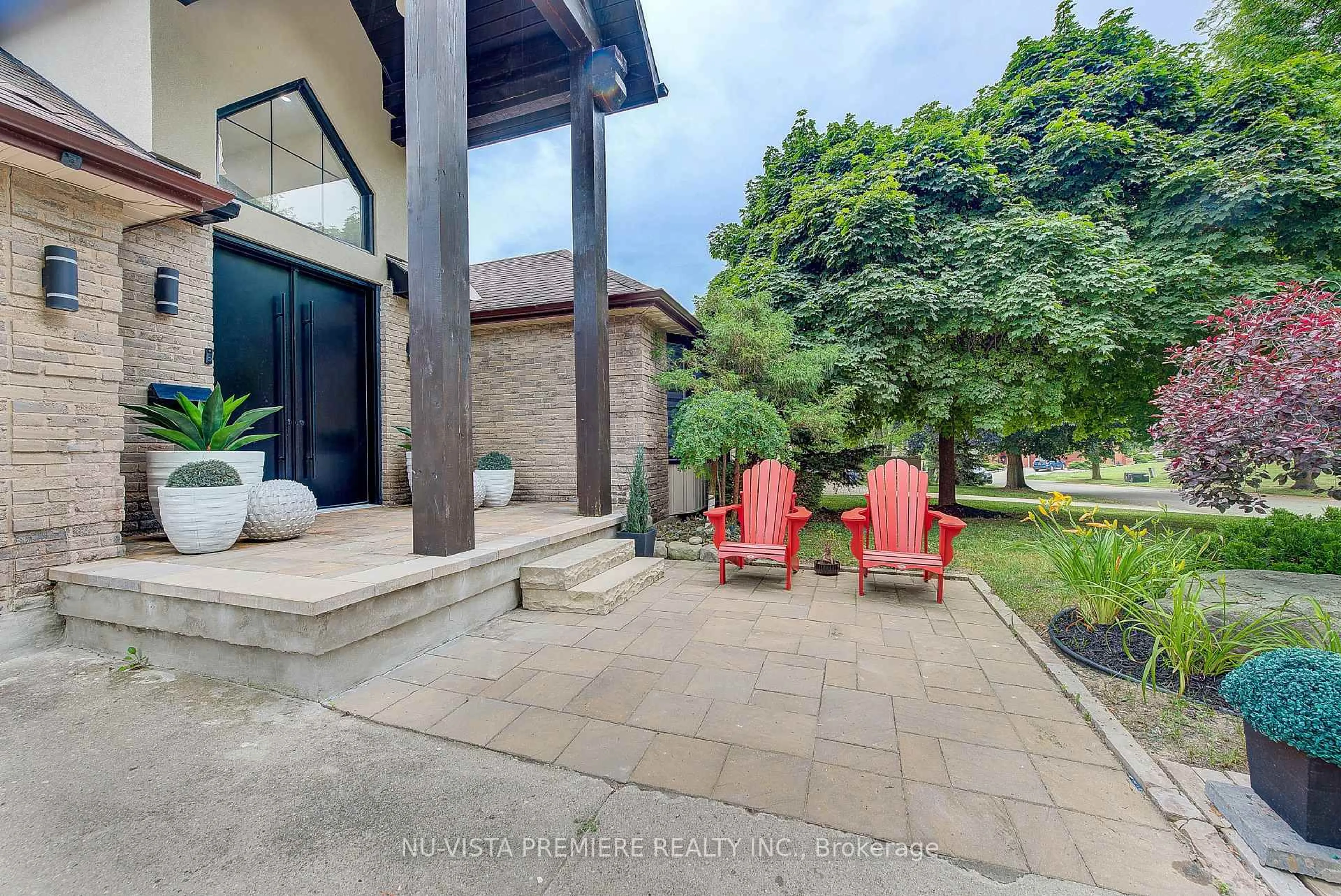 Patio, unknown for 95 Chalet Cres, London South Ontario N6K 3C5