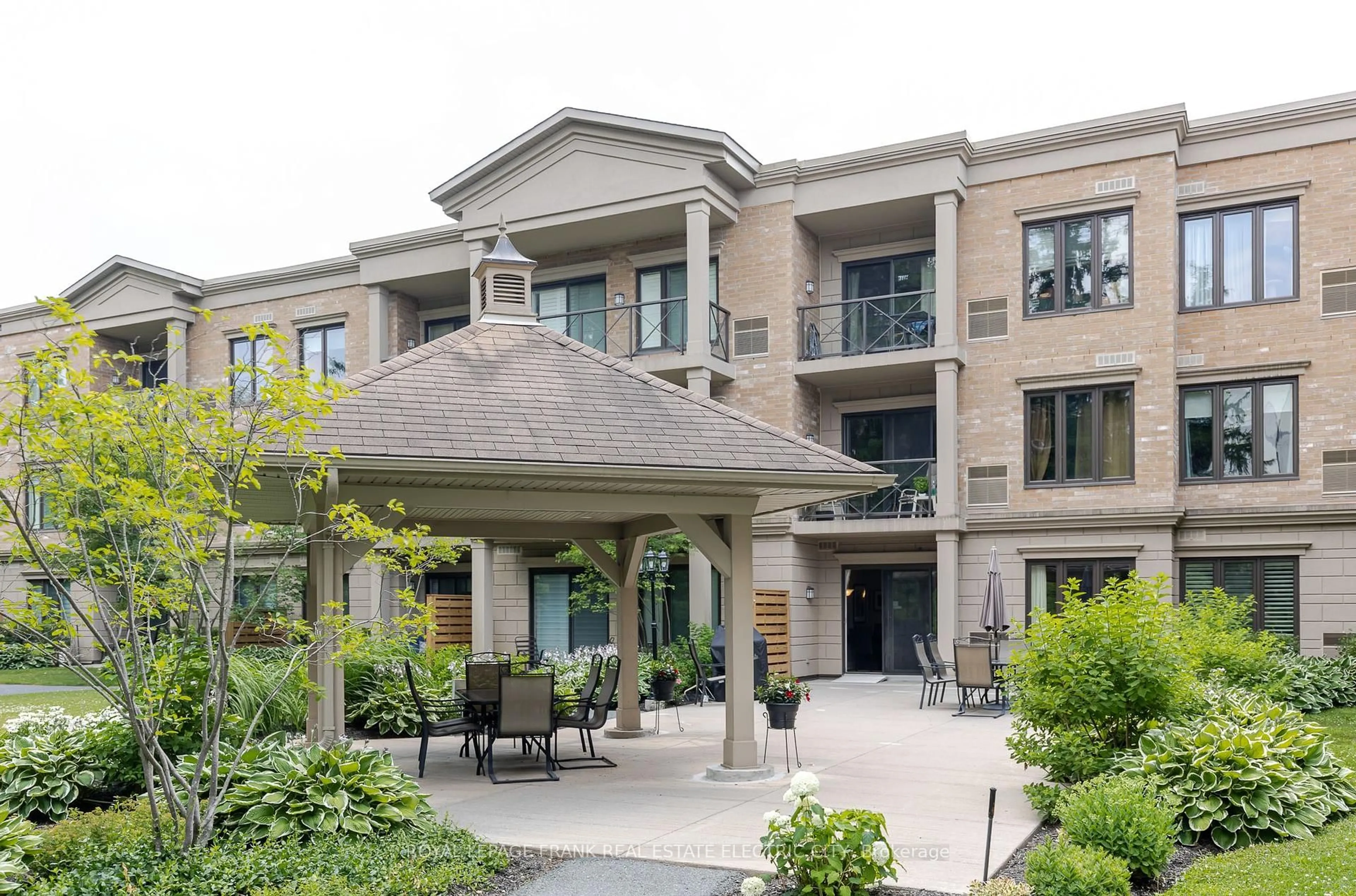 Patio, unknown for 869 Clonsilla Ave #217, Peterborough West Ontario K9J 0B7
