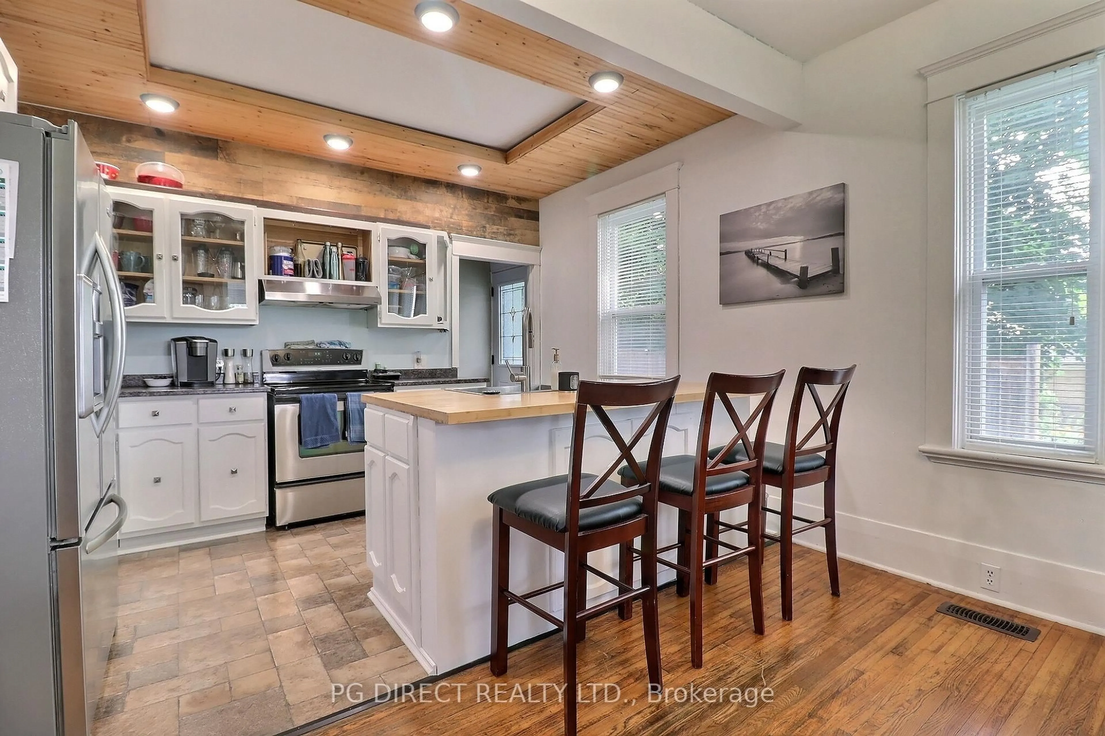 Open concept kitchen, unknown for 7084 Longwoods Rd, London South Ontario N6P 1P9