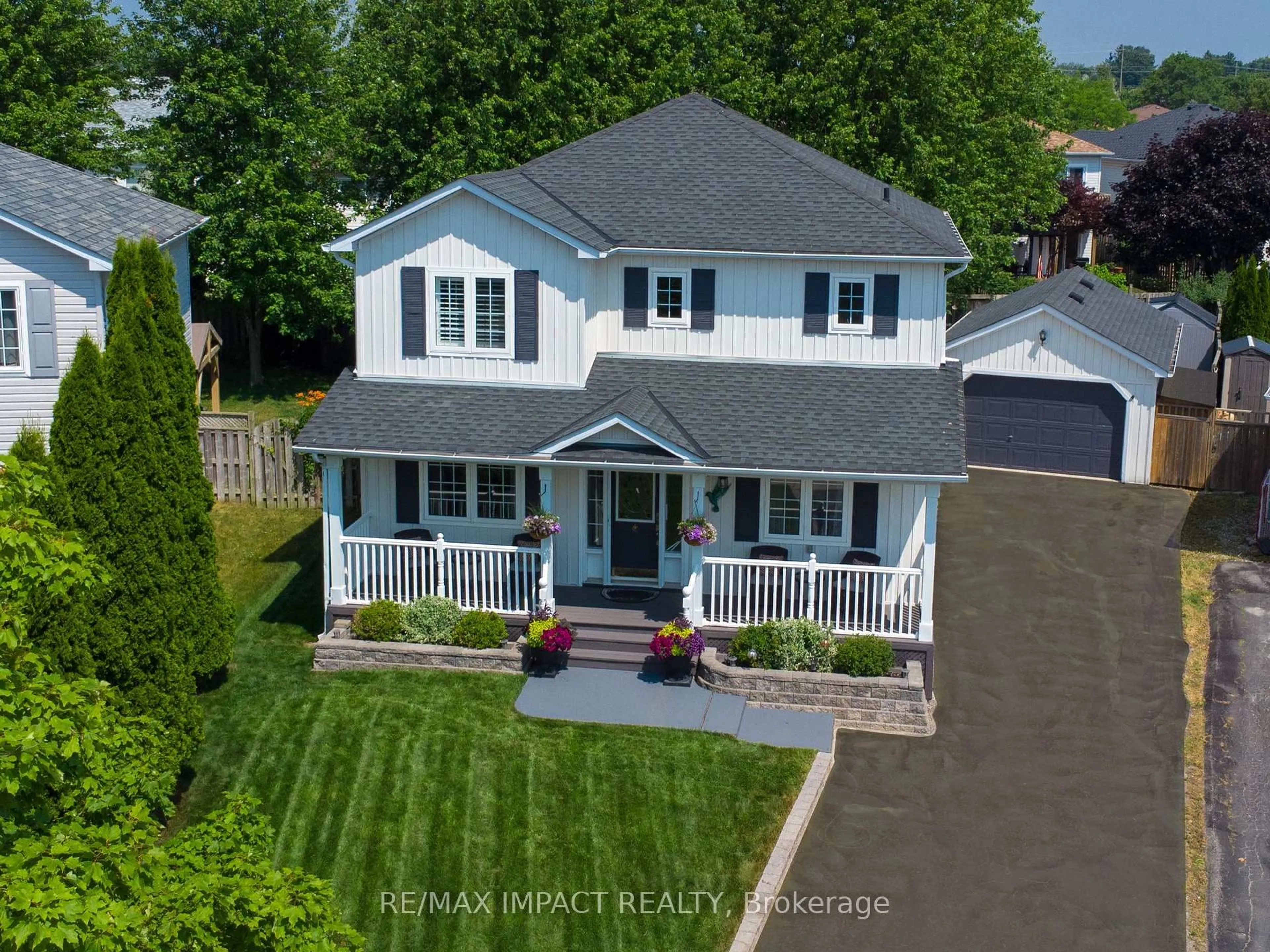A pic from outside/outdoor area/front of a property/back of a property/a pic from drone, street for 81 Jarvis Dr, Port Hope Ontario L1A 4K5