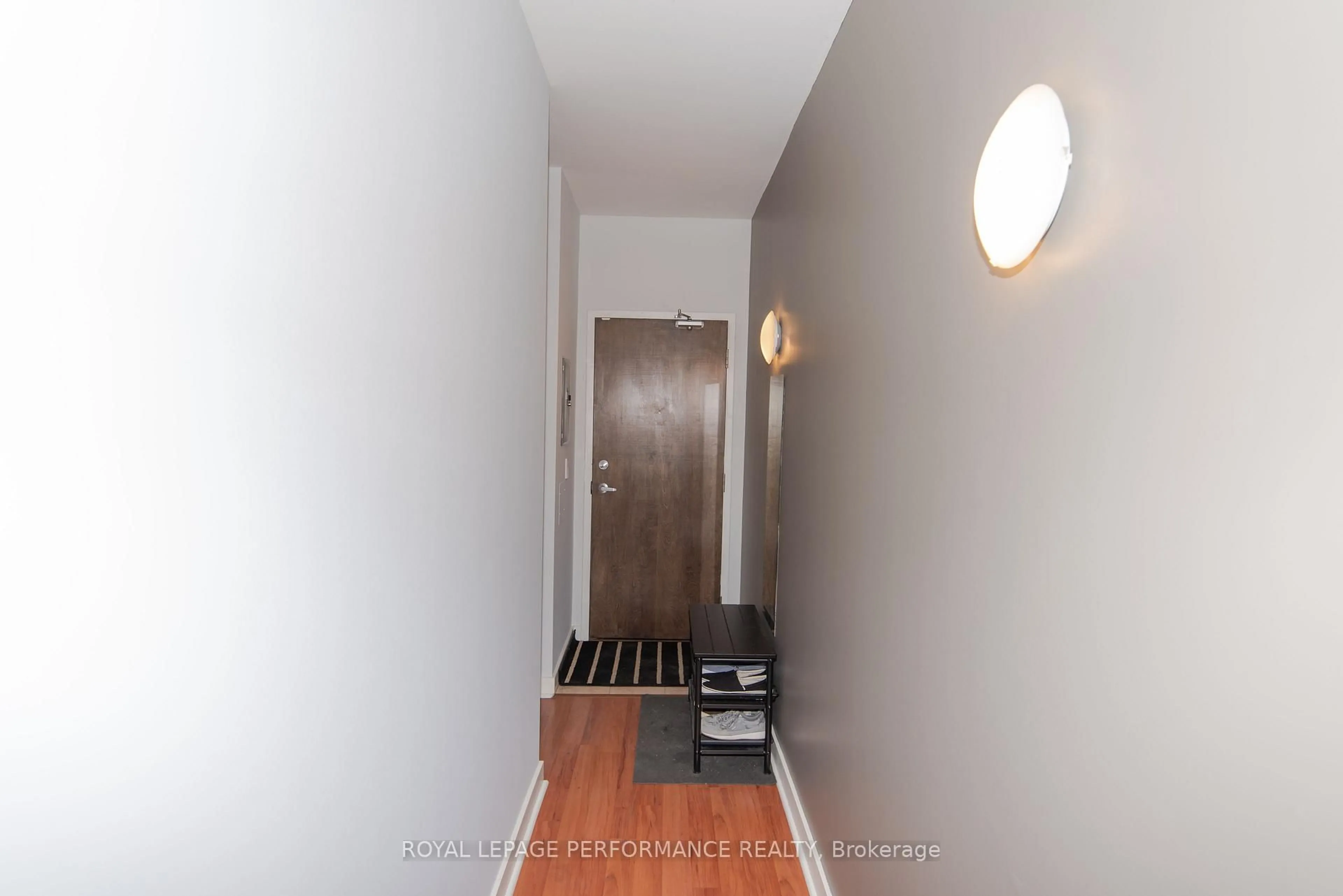 Unknown for 383 Cumberland St #401, Ottawa Ontario K1N 1J7