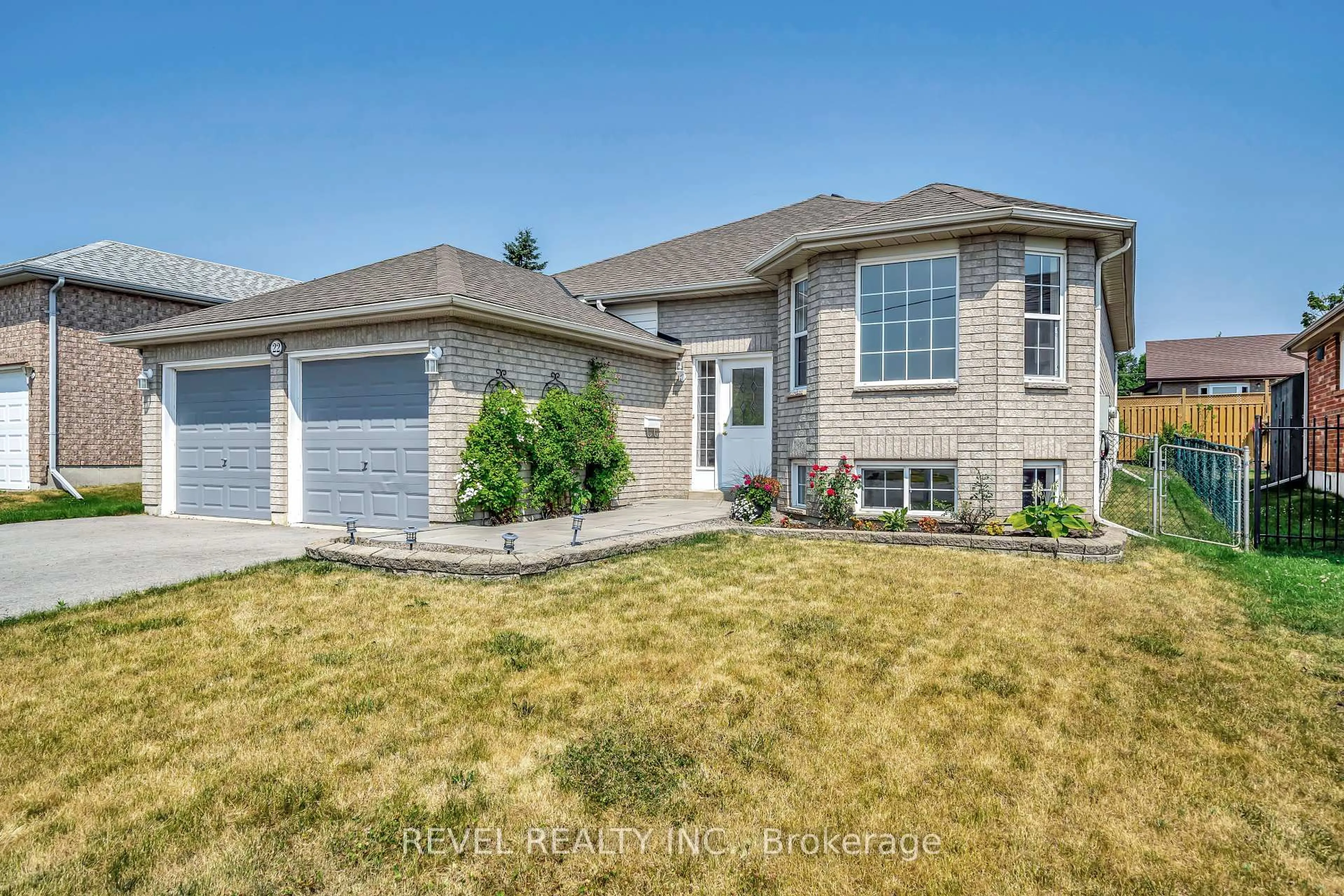 Home with brick exterior material, street for 22 McGibbon Blvd, Kawartha Lakes Ontario K9V 6G4
