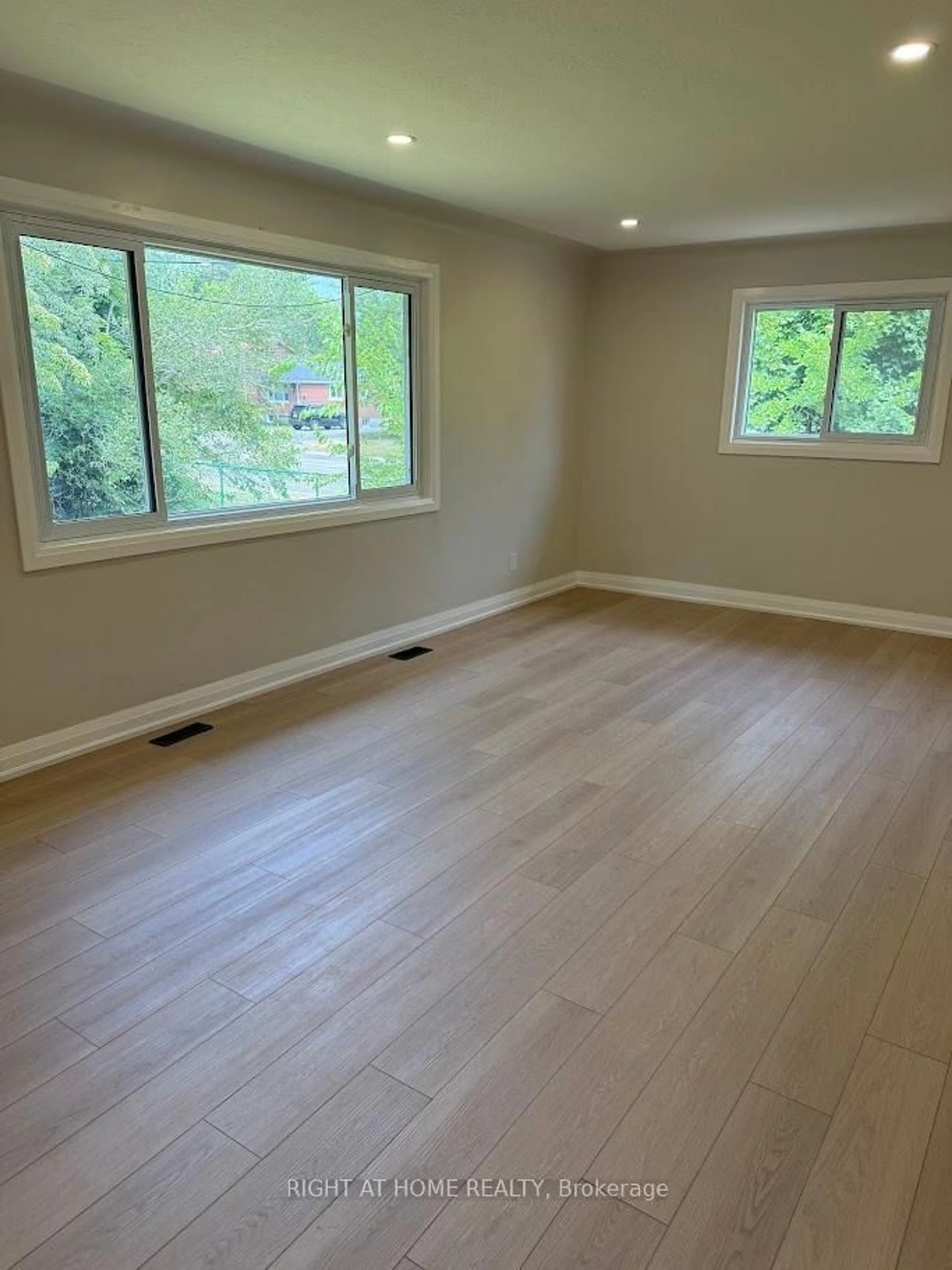 A pic of a room for 1153 Johnson St, Kingston Ontario K7M 2N9