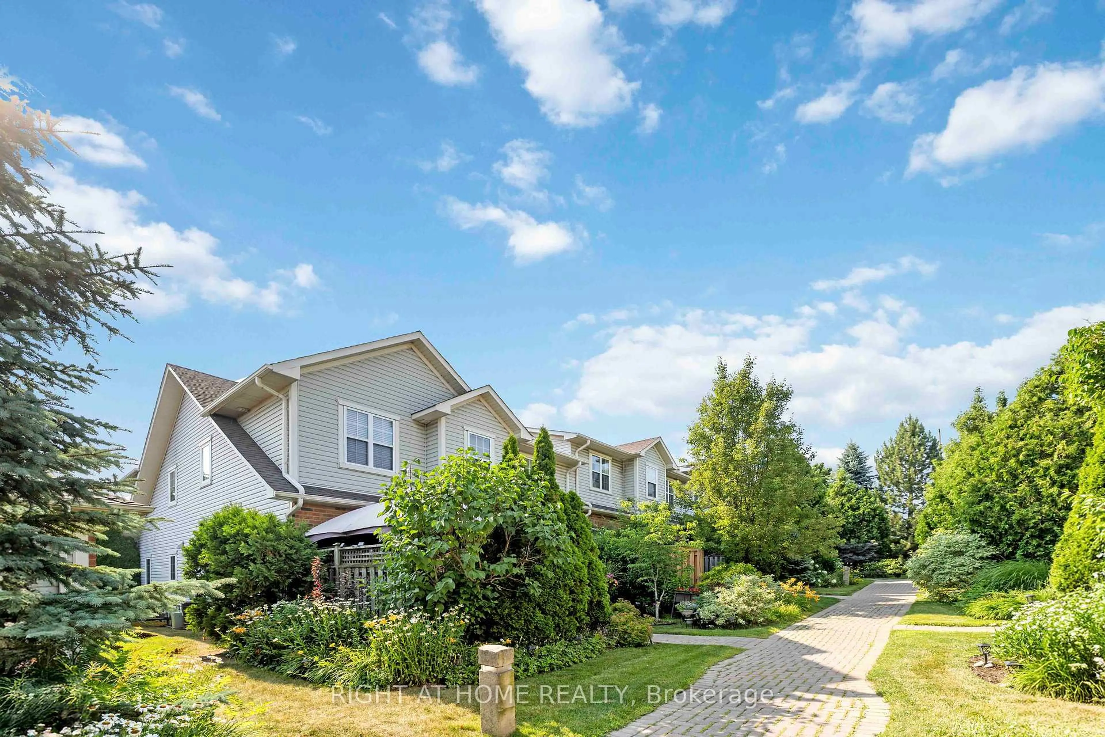 A pic from outside/outdoor area/front of a property/back of a property/a pic from drone, street for 1085 Harrogate Dr #35, Hamilton Ontario L9K 1R2