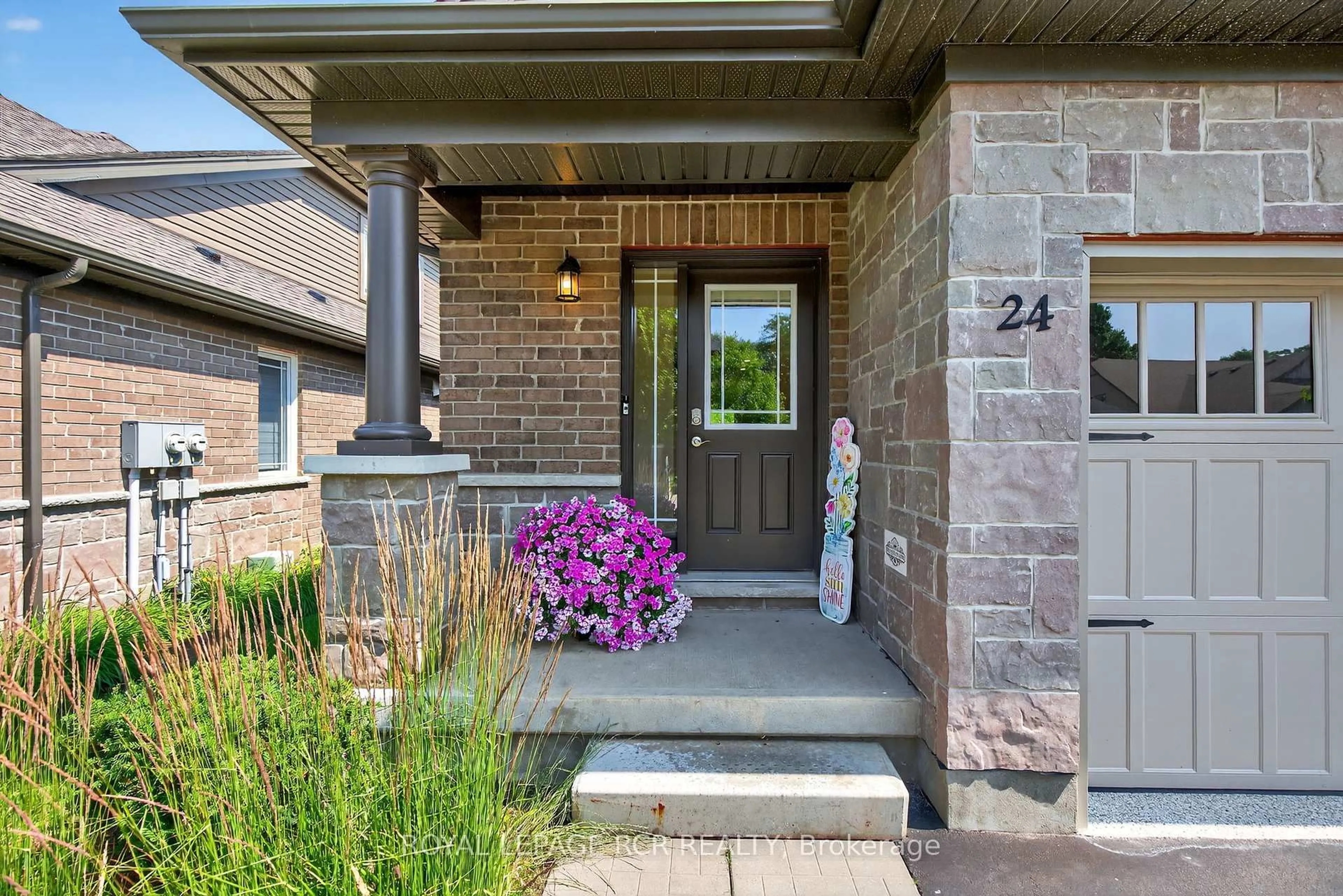 Unknown for 24 WESTMINSTER Cres, Centre Wellington Ontario N1M 1Y8