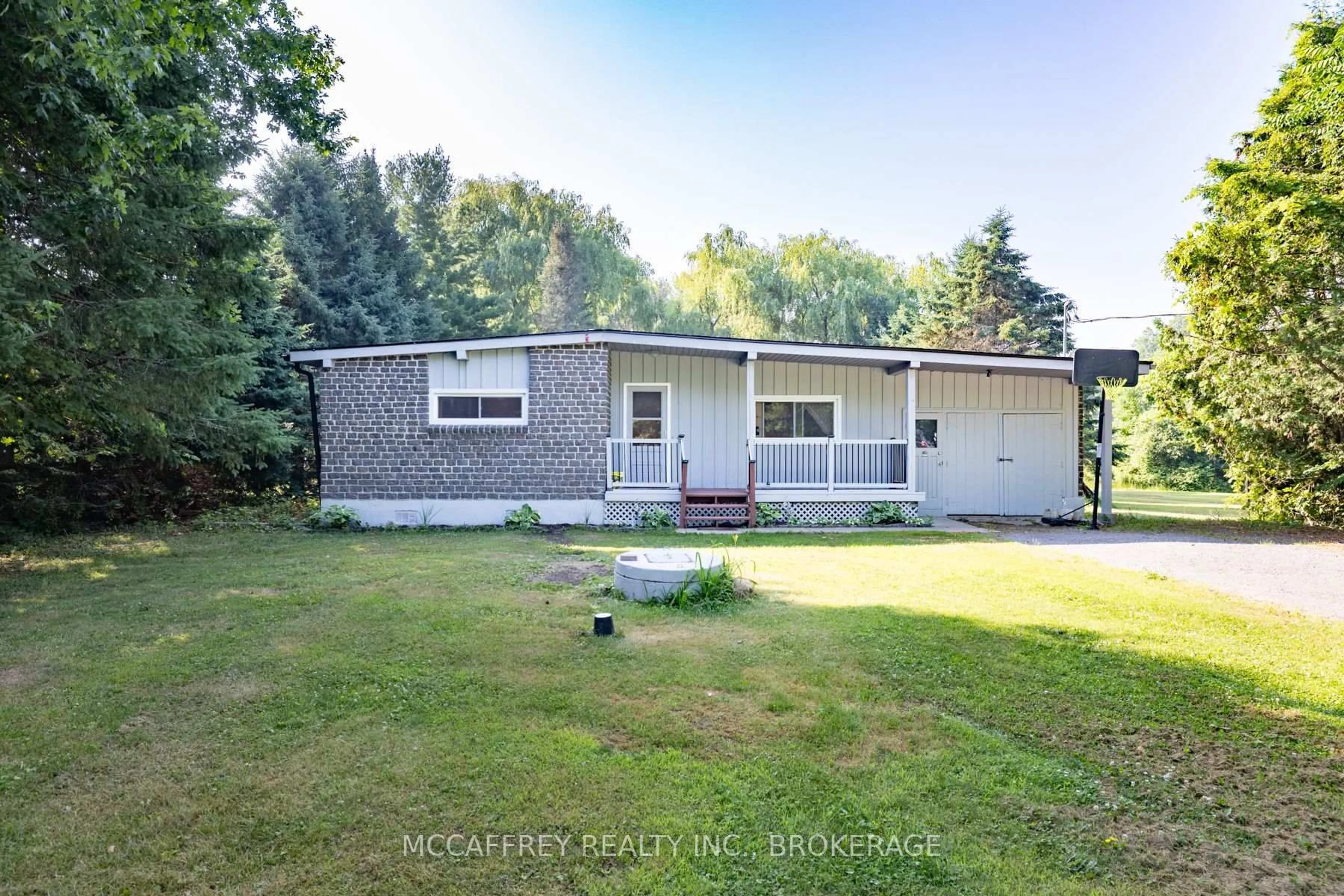 A pic from outside/outdoor area/front of a property/back of a property/a pic from drone, unknown for 3187 Switzerville Rd, Greater Napanee Ontario K7R 3K9