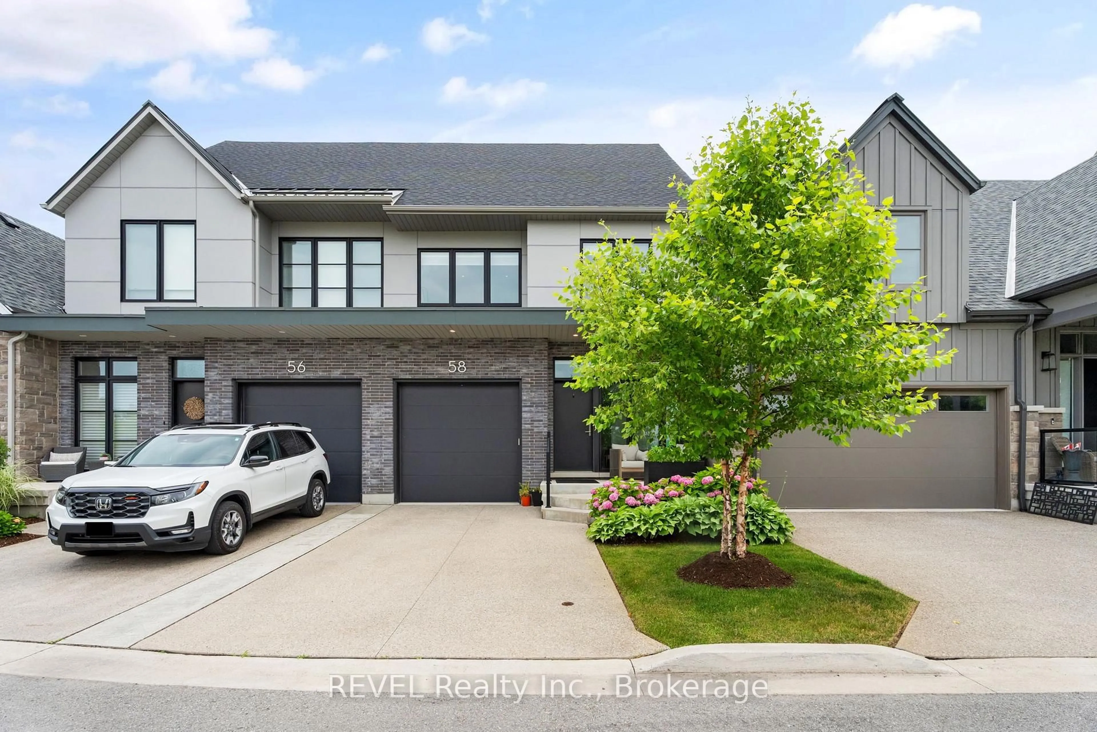 Home with brick exterior material, street for 58 Tulip Tree Common, St. Catharines Ontario L2S 4C8