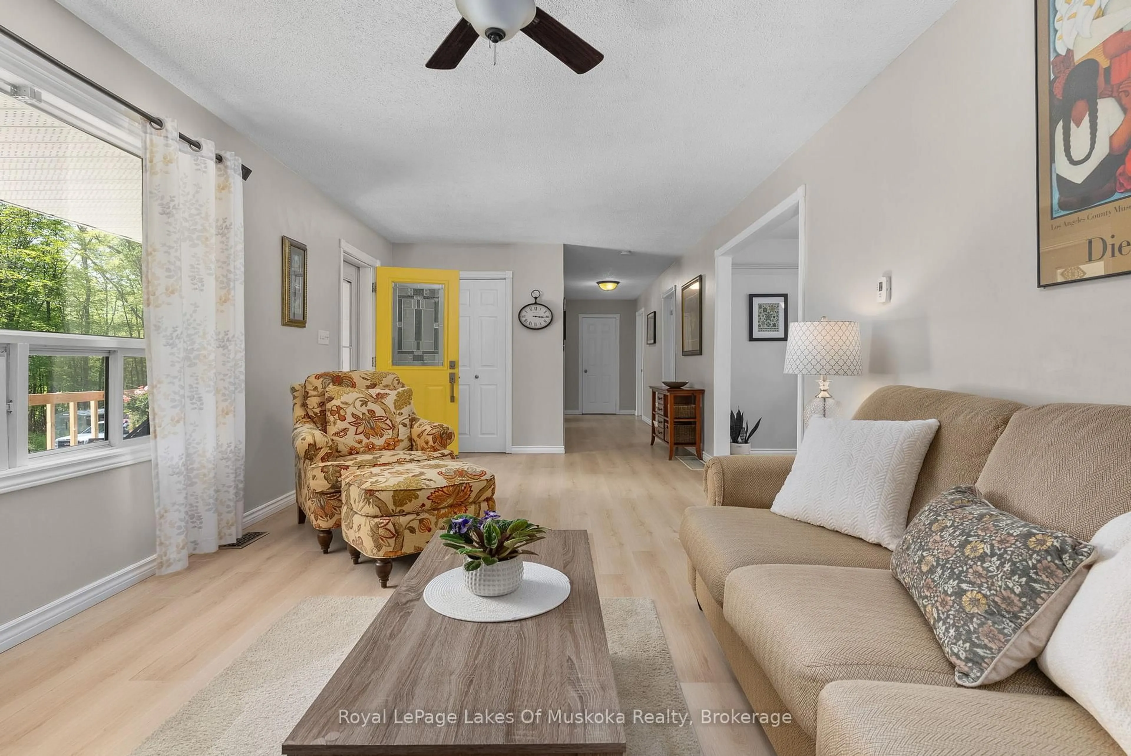 Living room with furniture, unknown for 1101 Starratt Rd, Ryerson Ontario P0A 1C0