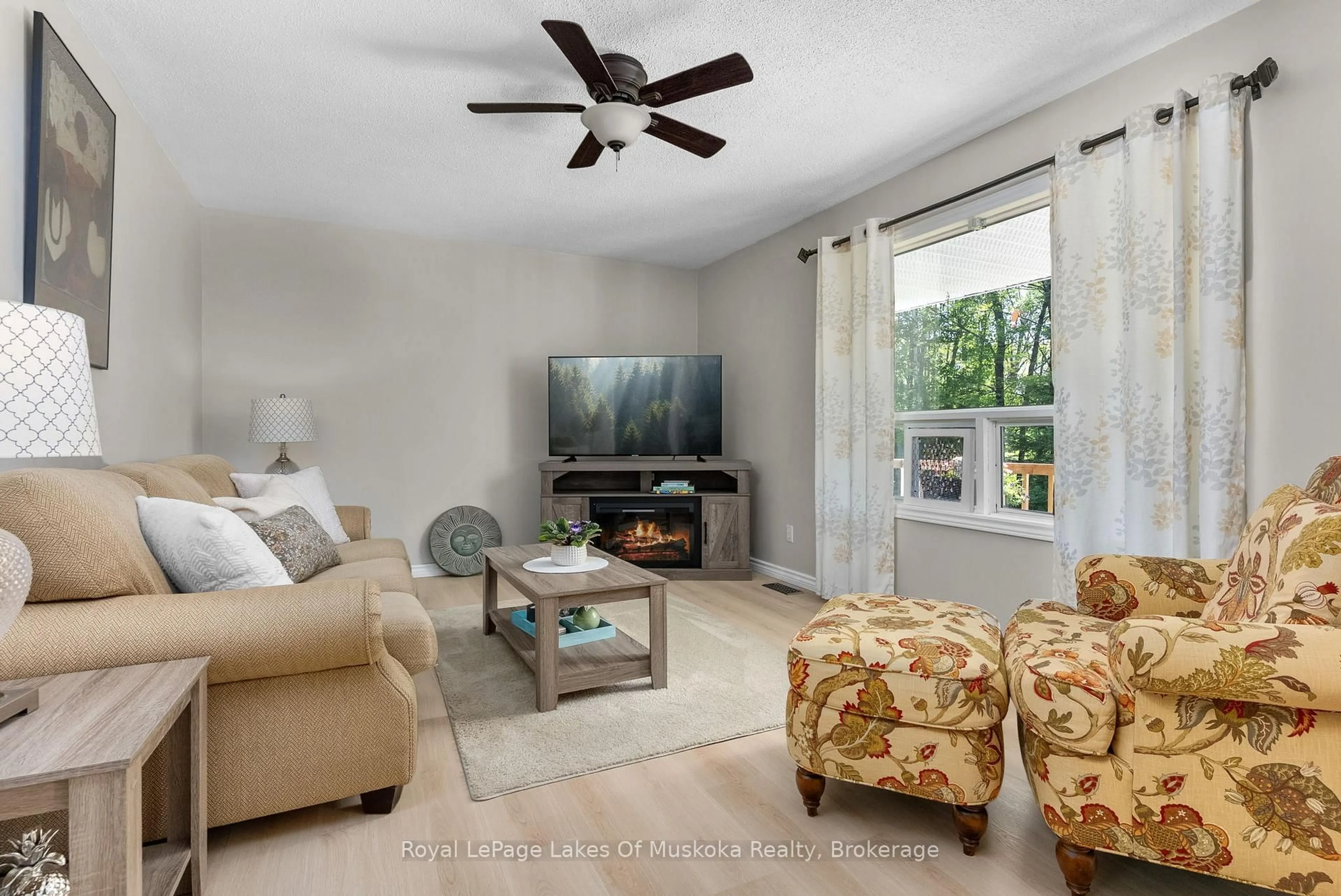 Living room with furniture, unknown for 1101 Starratt Rd, Ryerson Ontario P0A 1C0