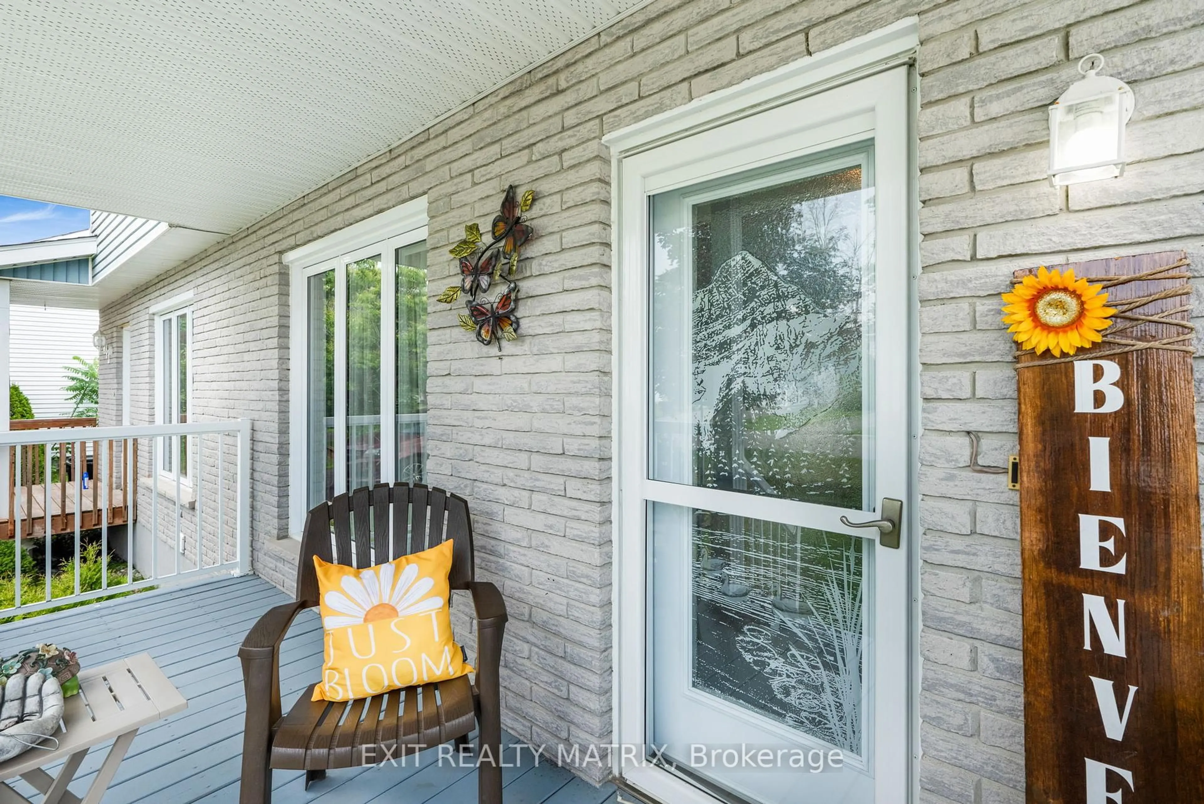 Unknown for 640 Berthiaume St, Hawkesbury Ontario K6A 3N5