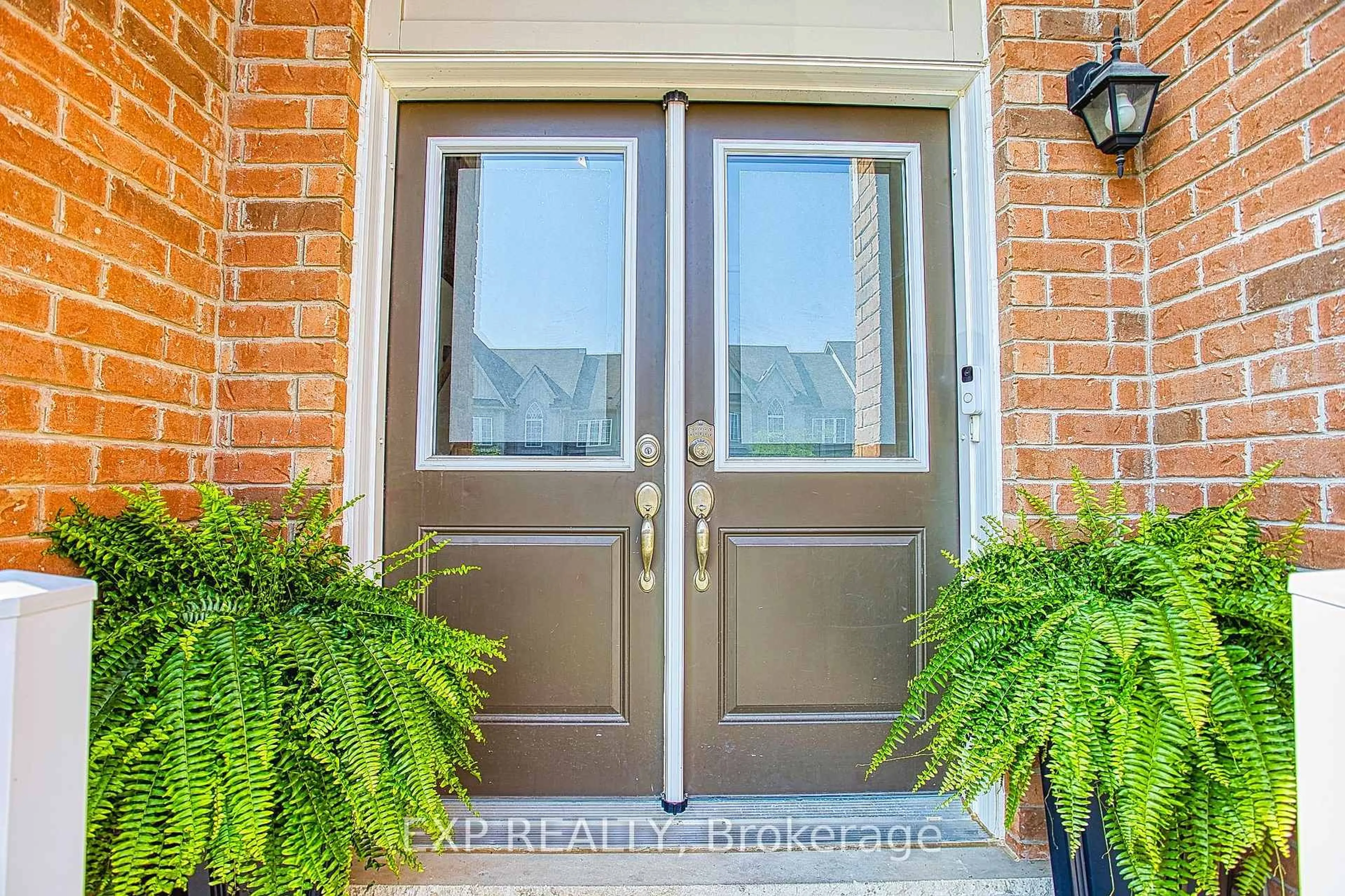 Indoor entryway for 4102 Canby St, Lincoln Ontario L0R 1B4