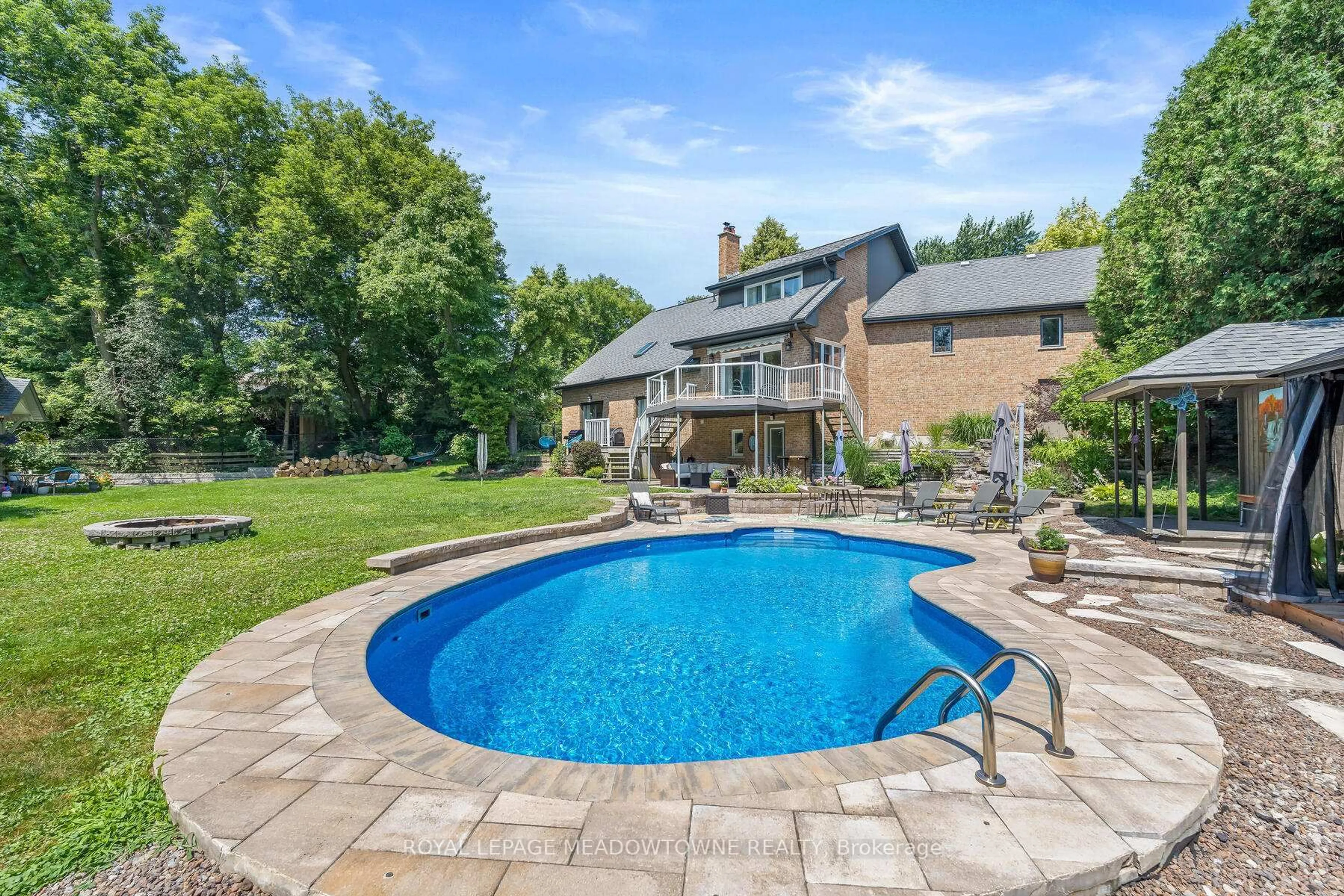 Pool for 1 Erinlea Cres, Erin Ontario N0B 1T0