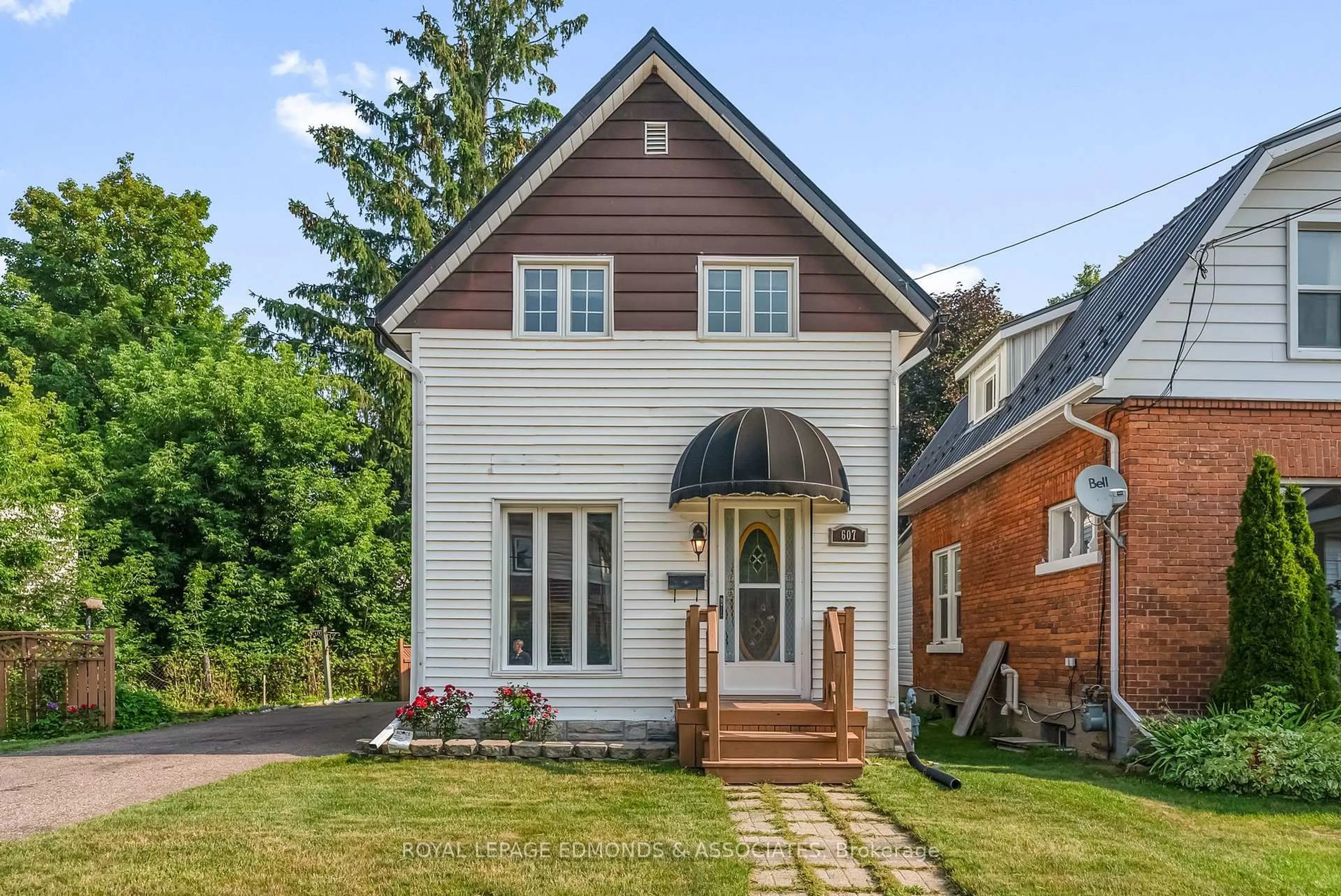 Home with brick exterior material, street for 607 Isabella St, Pembroke Ontario K8A 5V1