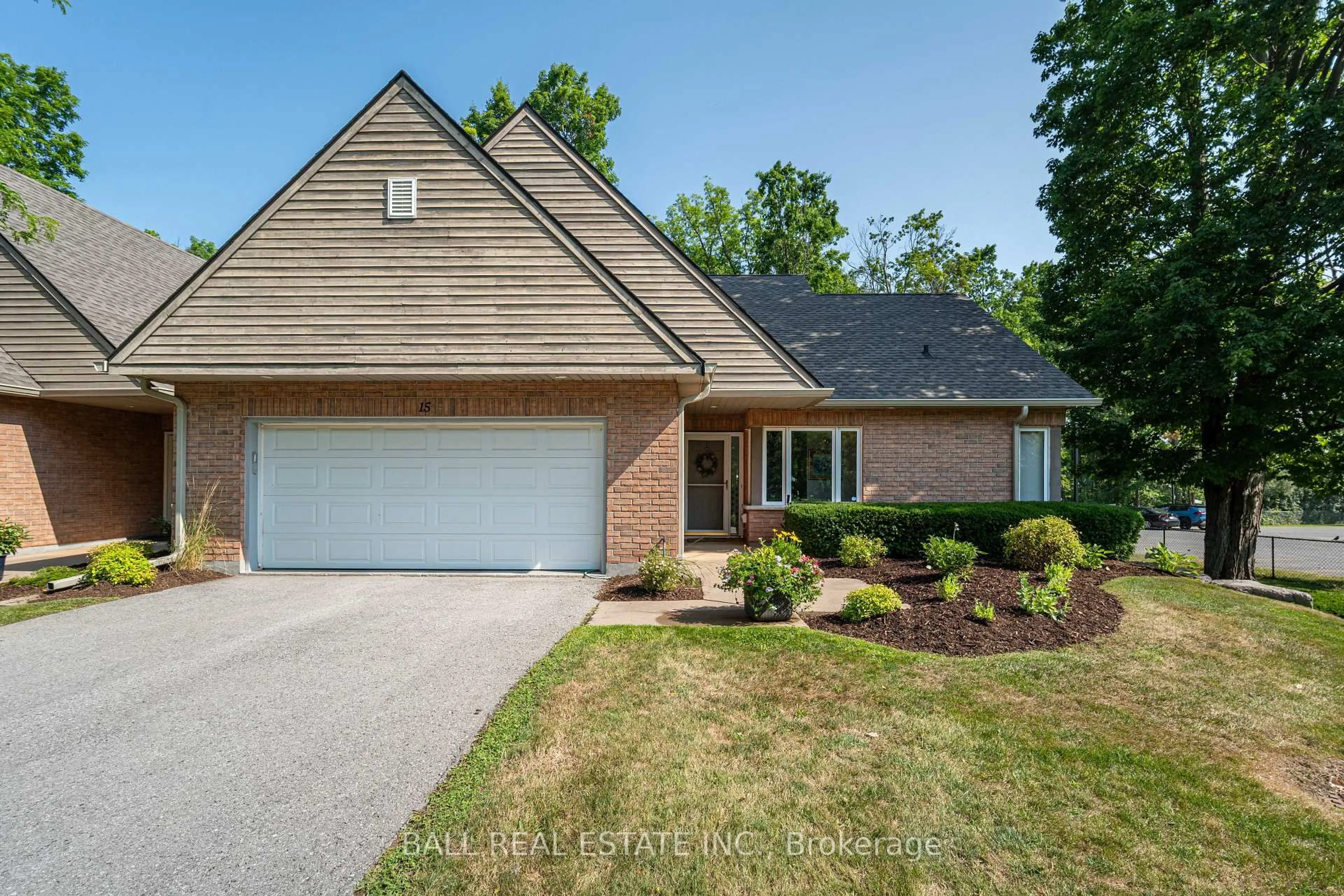 Home with brick exterior material, unknown for 1850 Cherryhill Rd, Peterborough West Ontario K9K 2E3