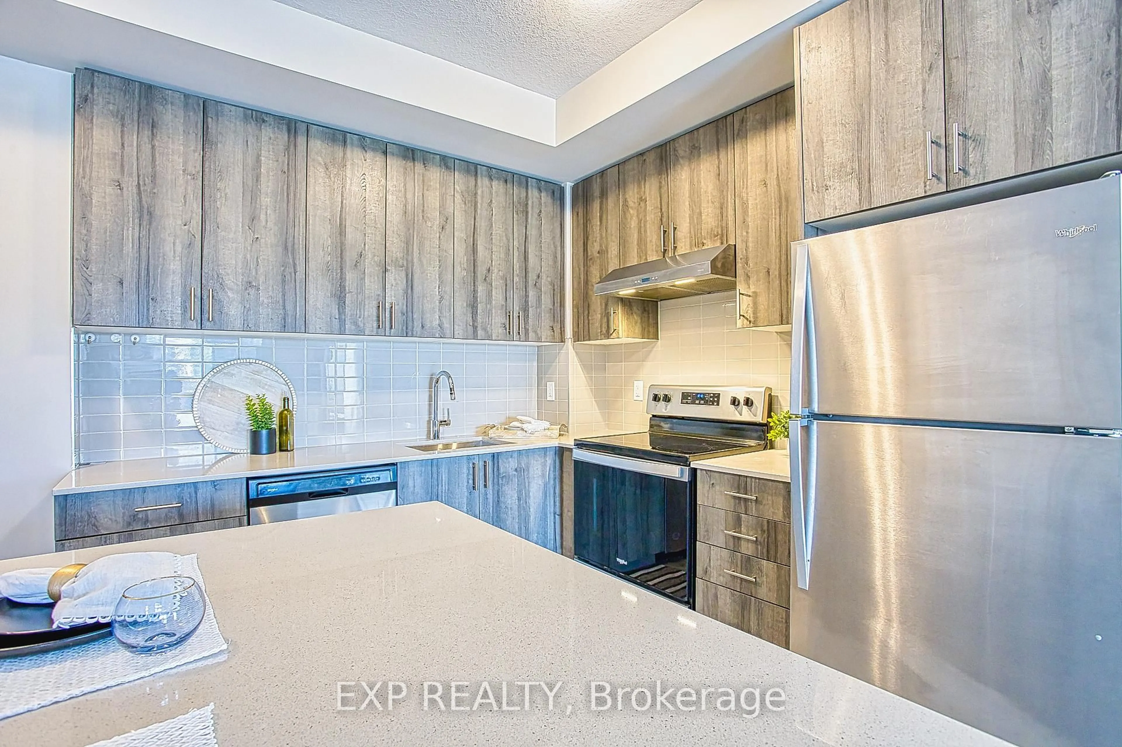 Unknown for 121 Highway 8 #215, Hamilton Ontario L8G 0A3