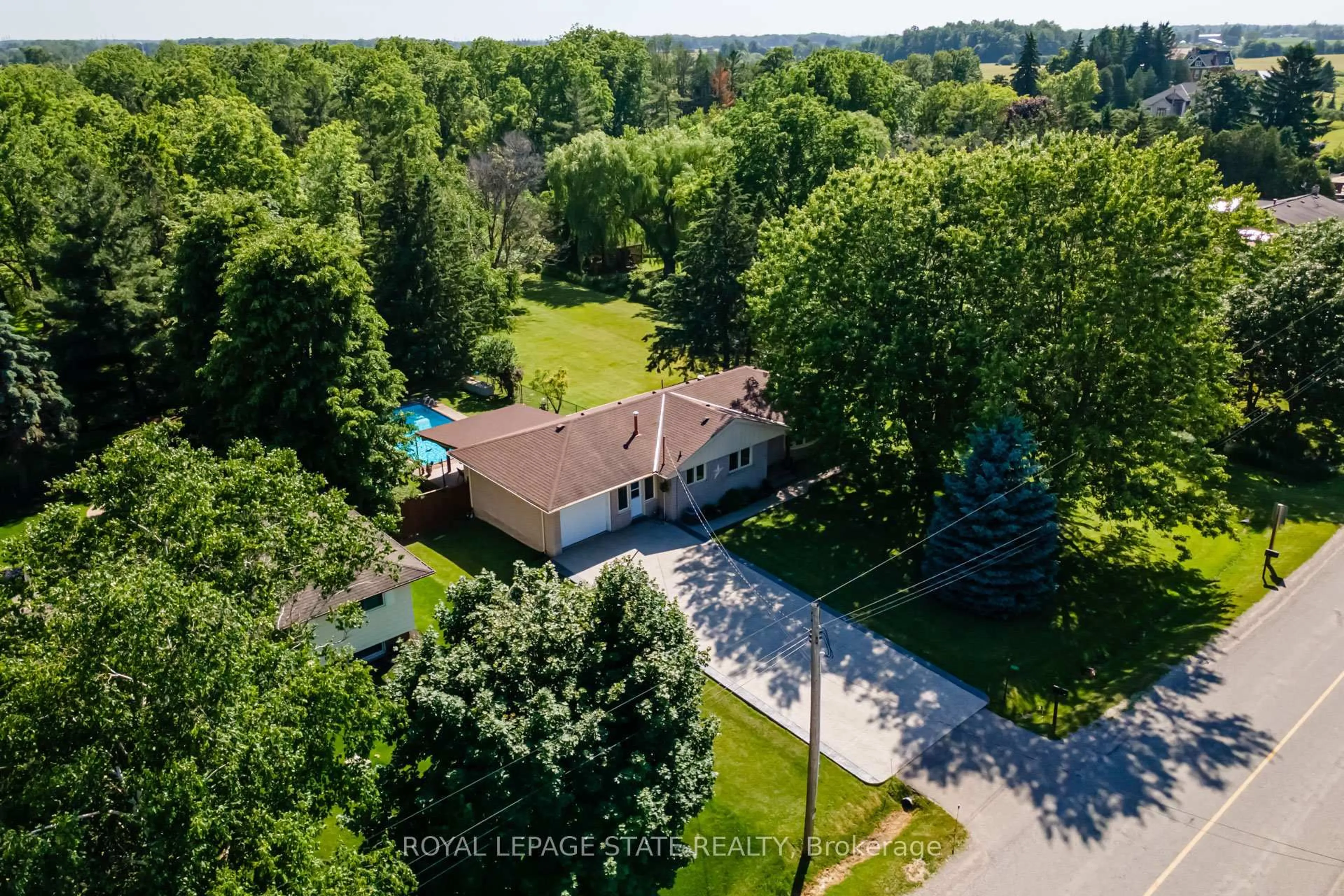 A pic from outside/outdoor area/front of a property/back of a property/a pic from drone, forest/trees view for 109 Unity Side Rd, Haldimand Ontario N3W 1Y1