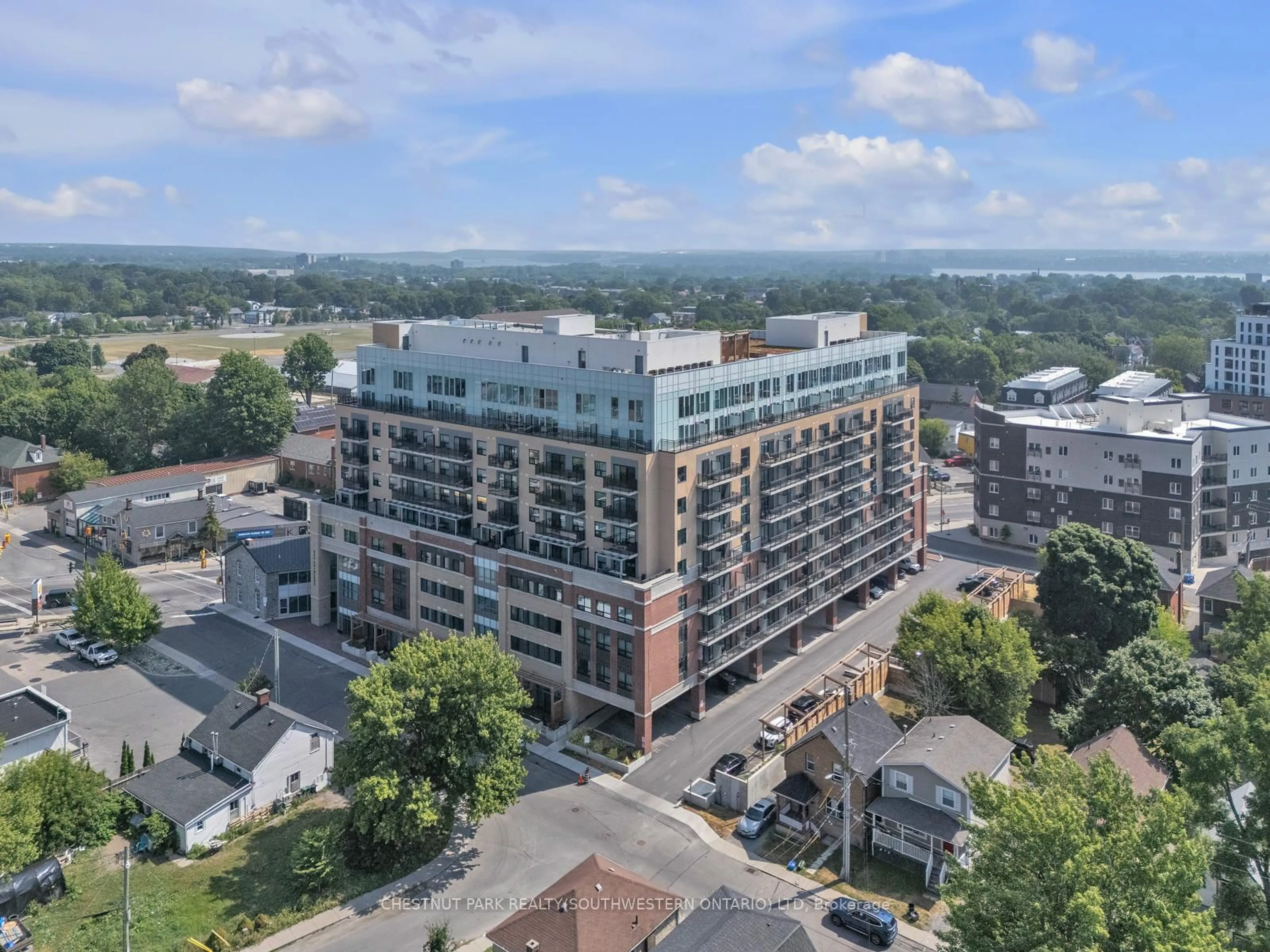 A pic from outside/outdoor area/front of a property/back of a property/a pic from drone, building for 652 Princess St #438, Kingston Ontario K7L 1E5