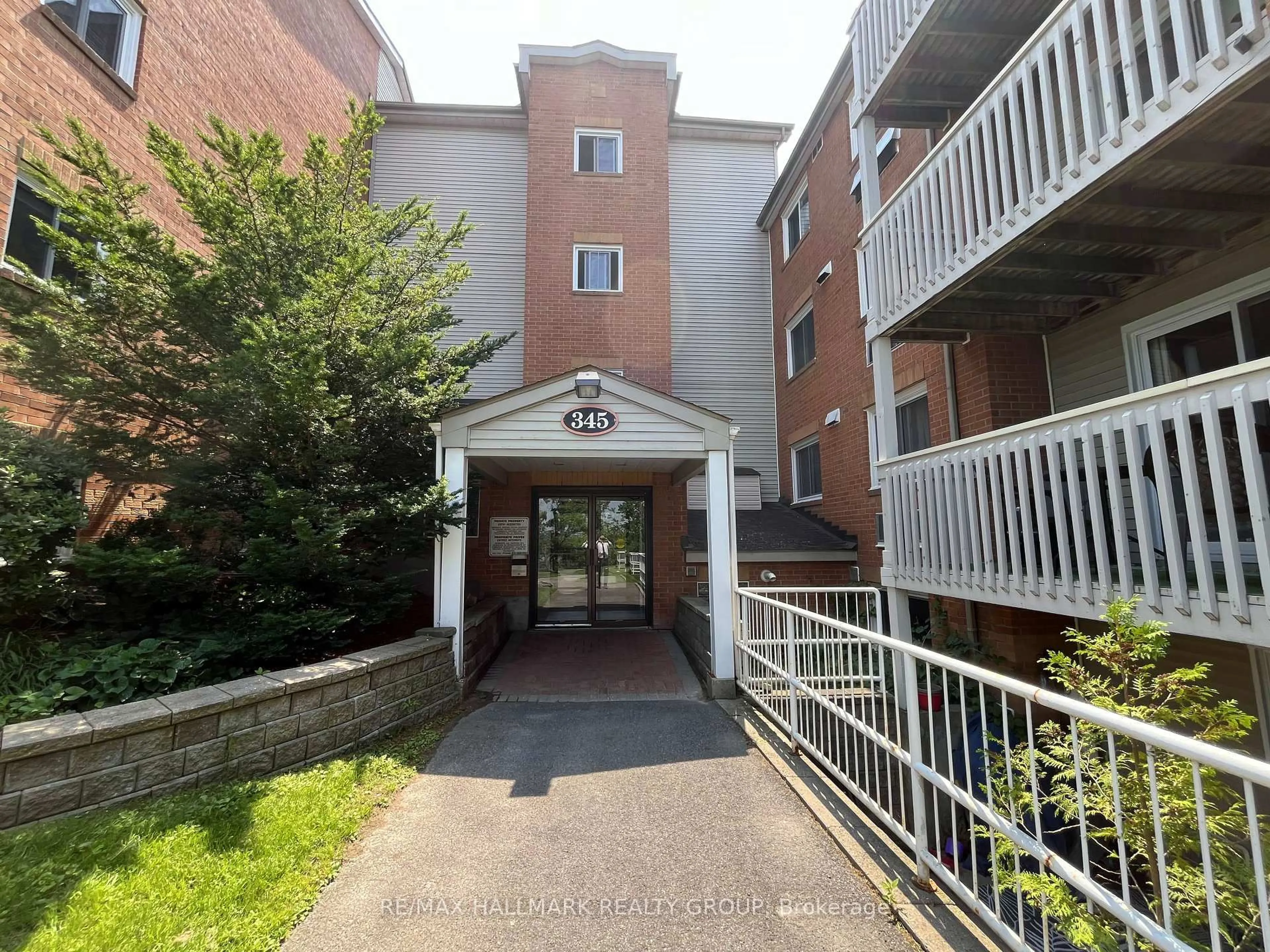 Unknown for 345 Centrum Blvd #108, Ottawa Ontario K1E 3W9