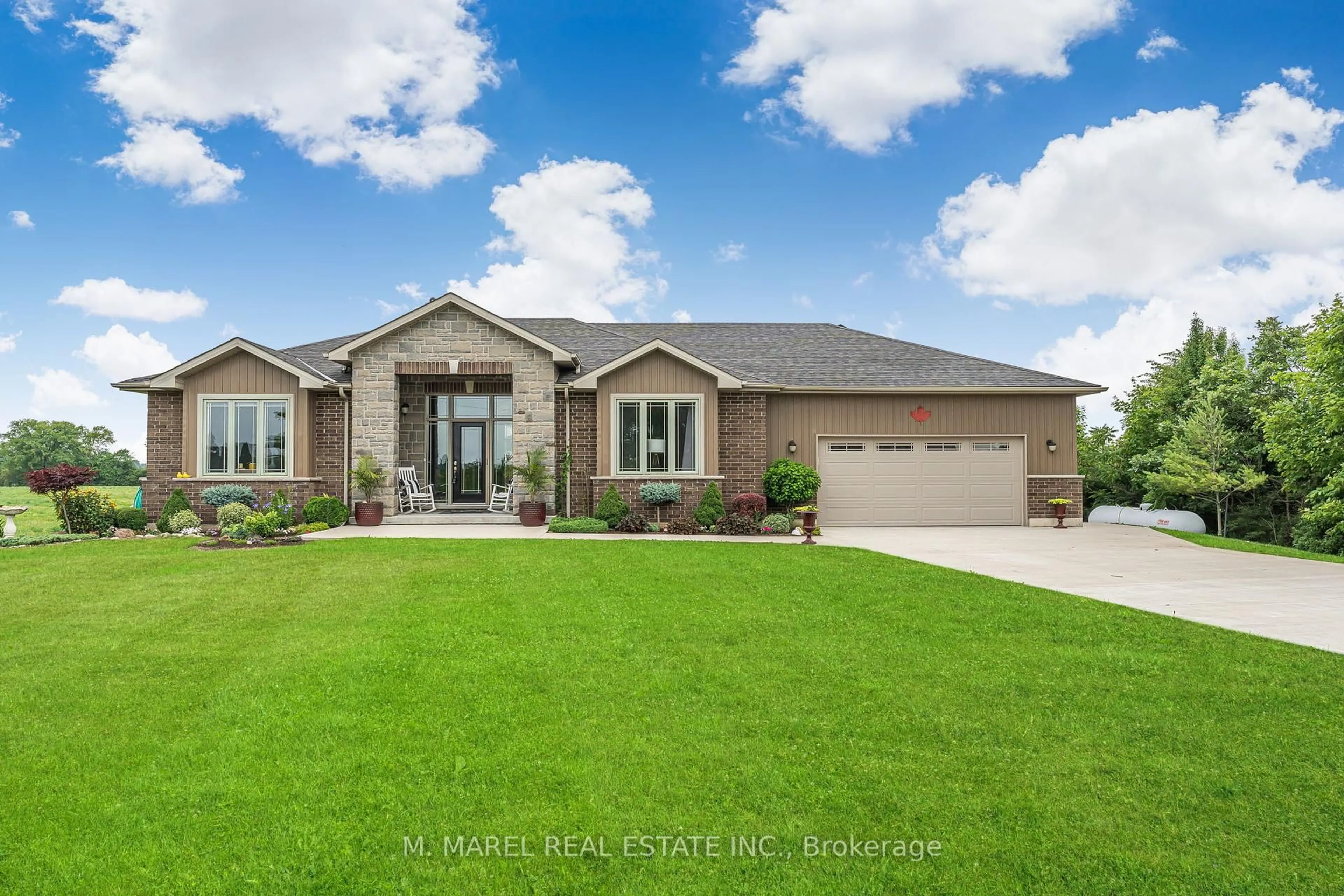 Home with brick exterior material, street for 274 Ortt Rd, Haldimand Ontario N1A 2W4