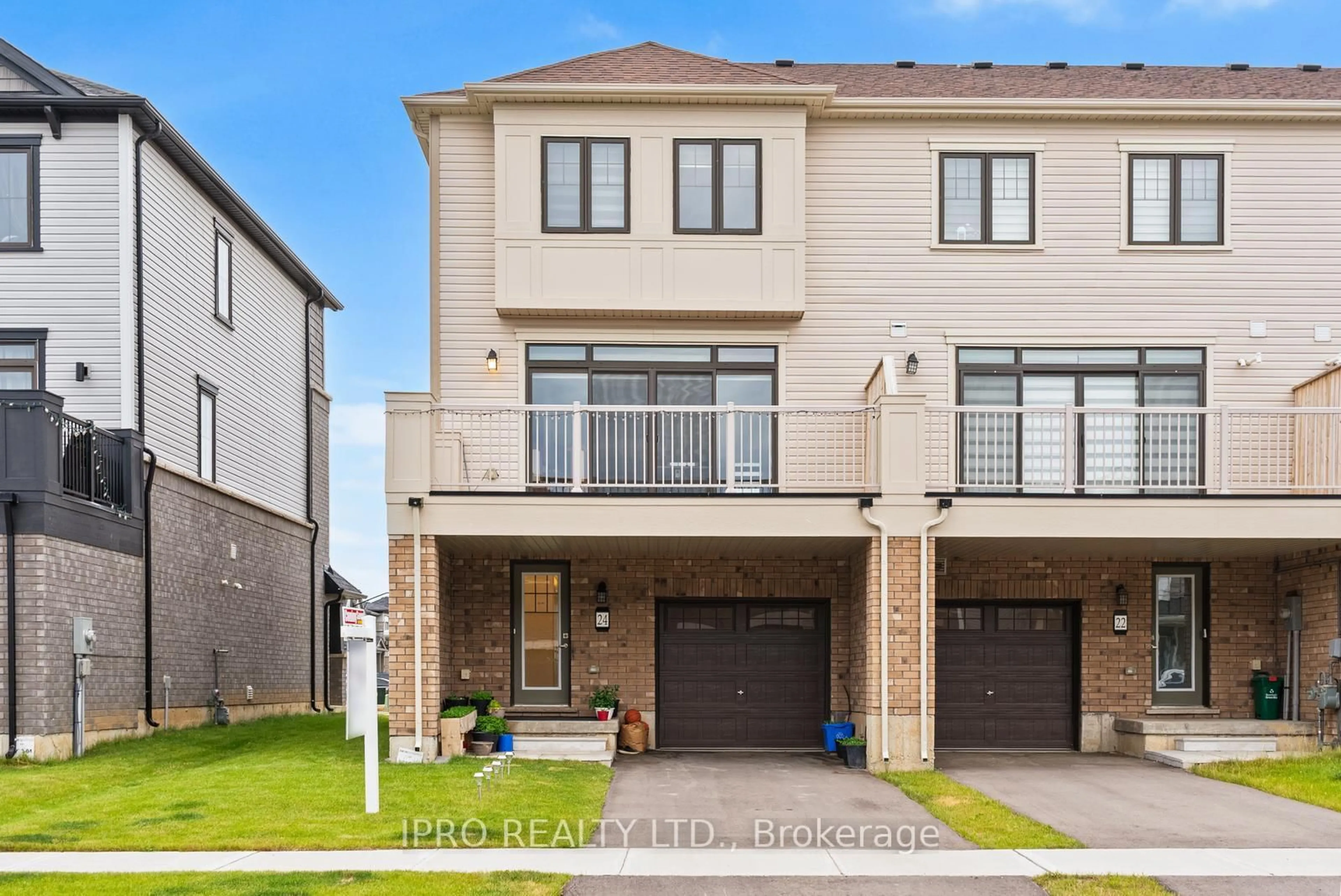 Home with brick exterior material, street for 24 Bee Cres, Brantford Ontario N3T 0V7