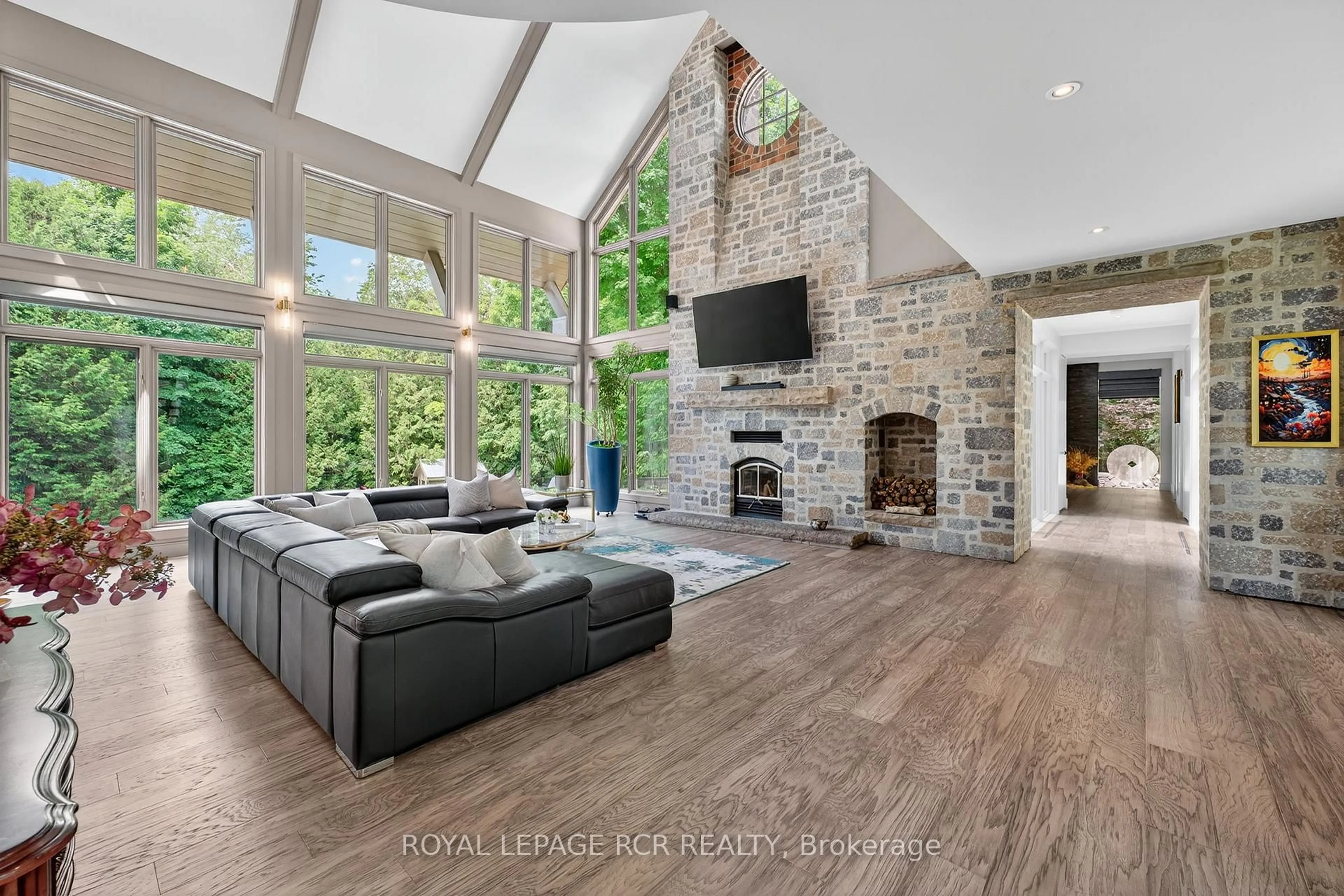 Unknown for 18 Mount Haven Cres, East Luther Grand Valley Ontario L9W 5Y9