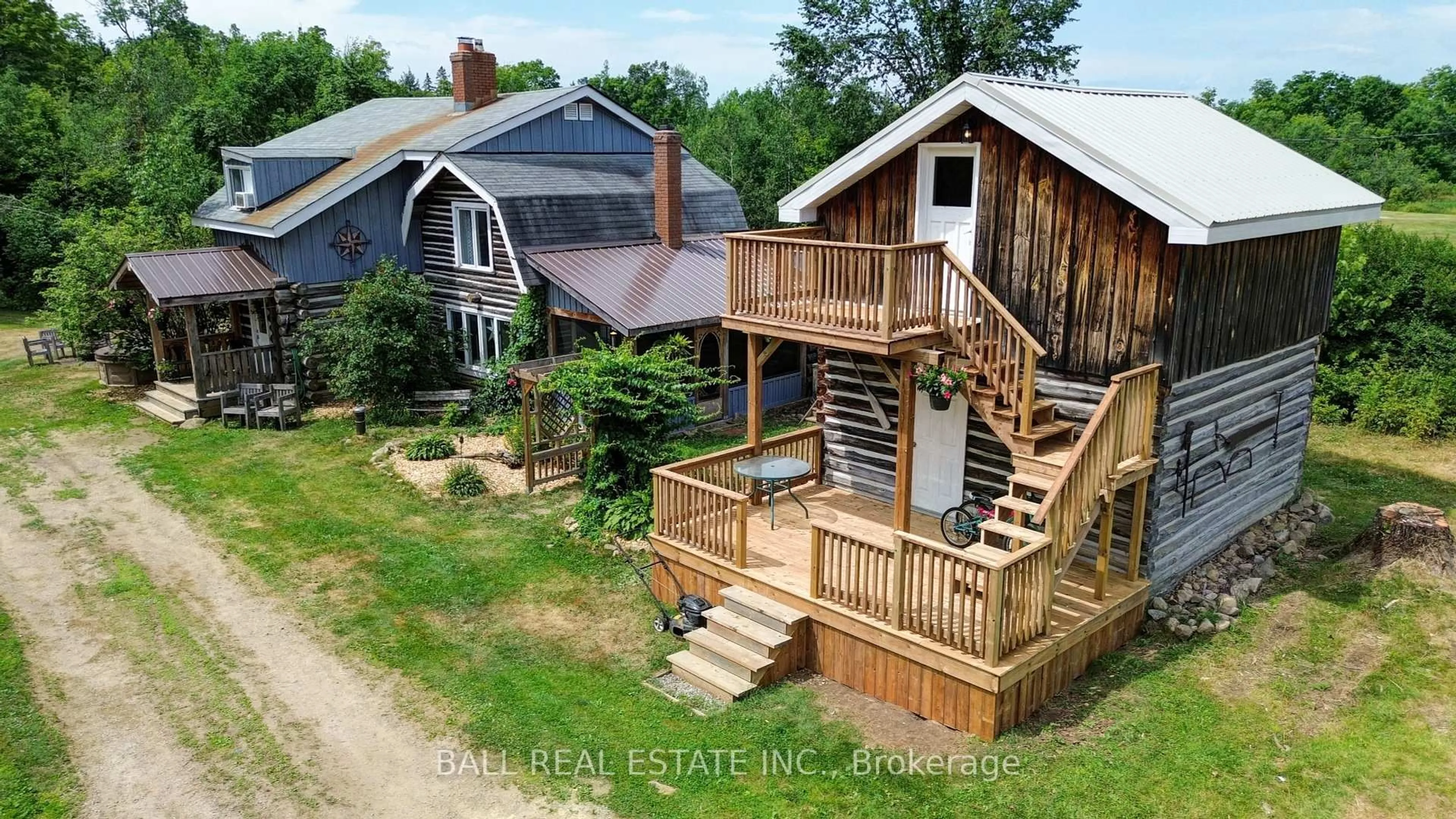 A pic from outside/outdoor area/front of a property/back of a property/a pic from drone, unknown for 1600 The South Rd, Coe Hill Ontario K0L 1P0