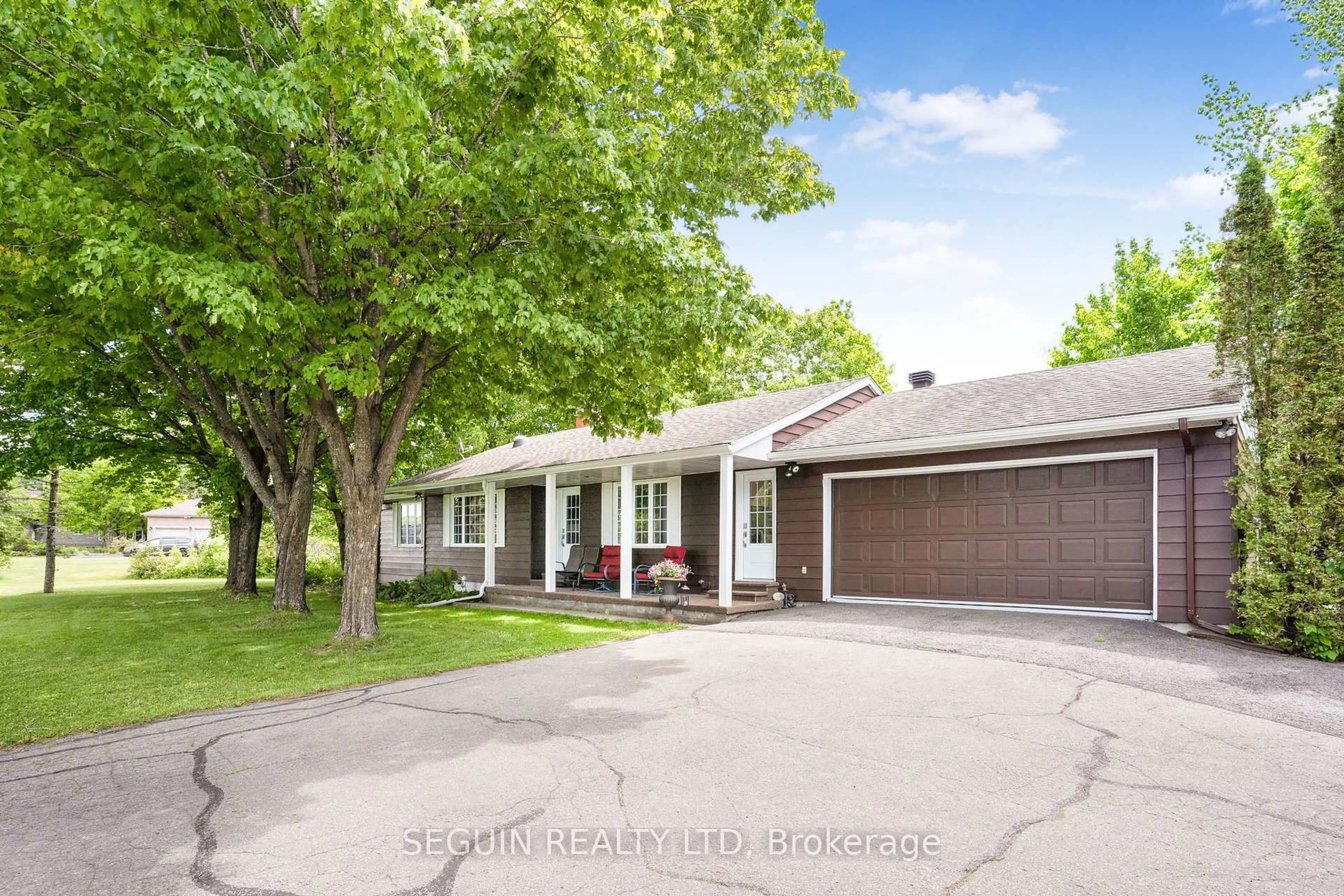 Unknown for 373 Front Rd, Champlain Ontario K0B 1K0
