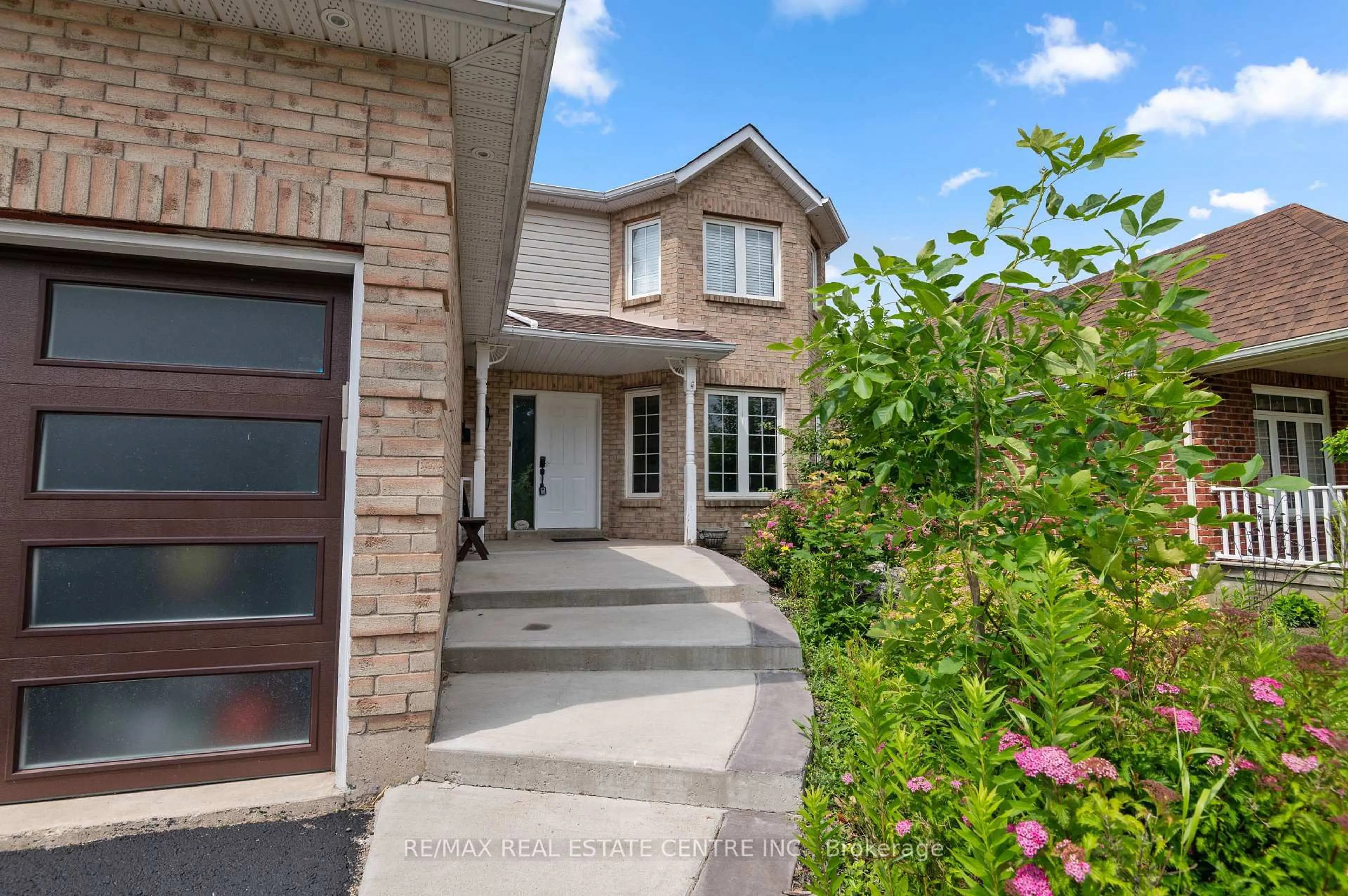 Home with brick exterior material, street for 416 Olde Village Lane, Shelburne Ontario L9V 3A4