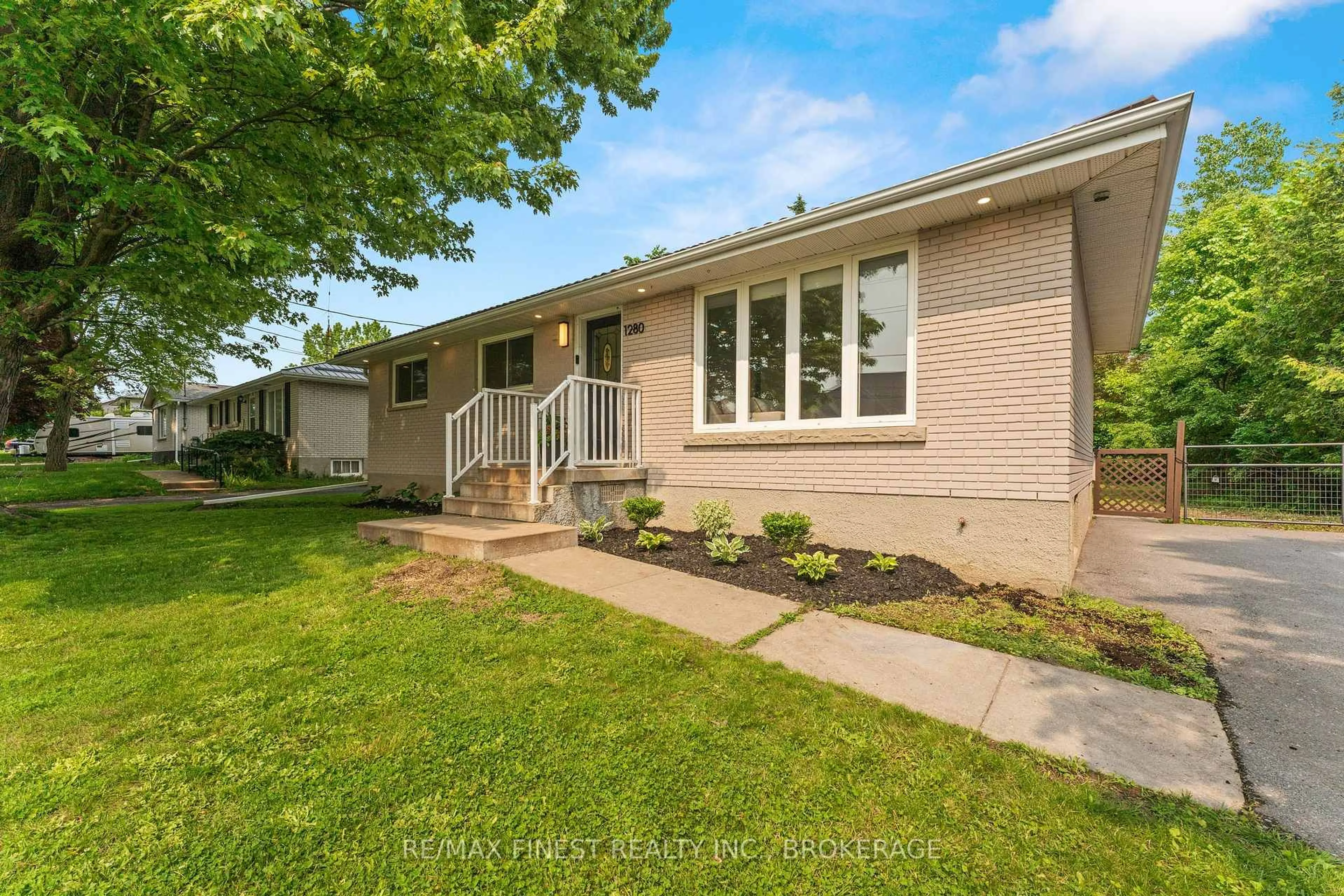 Home with vinyl exterior material, street for 1280 Westbrook Rd, Kingston Ontario K7P 0N6