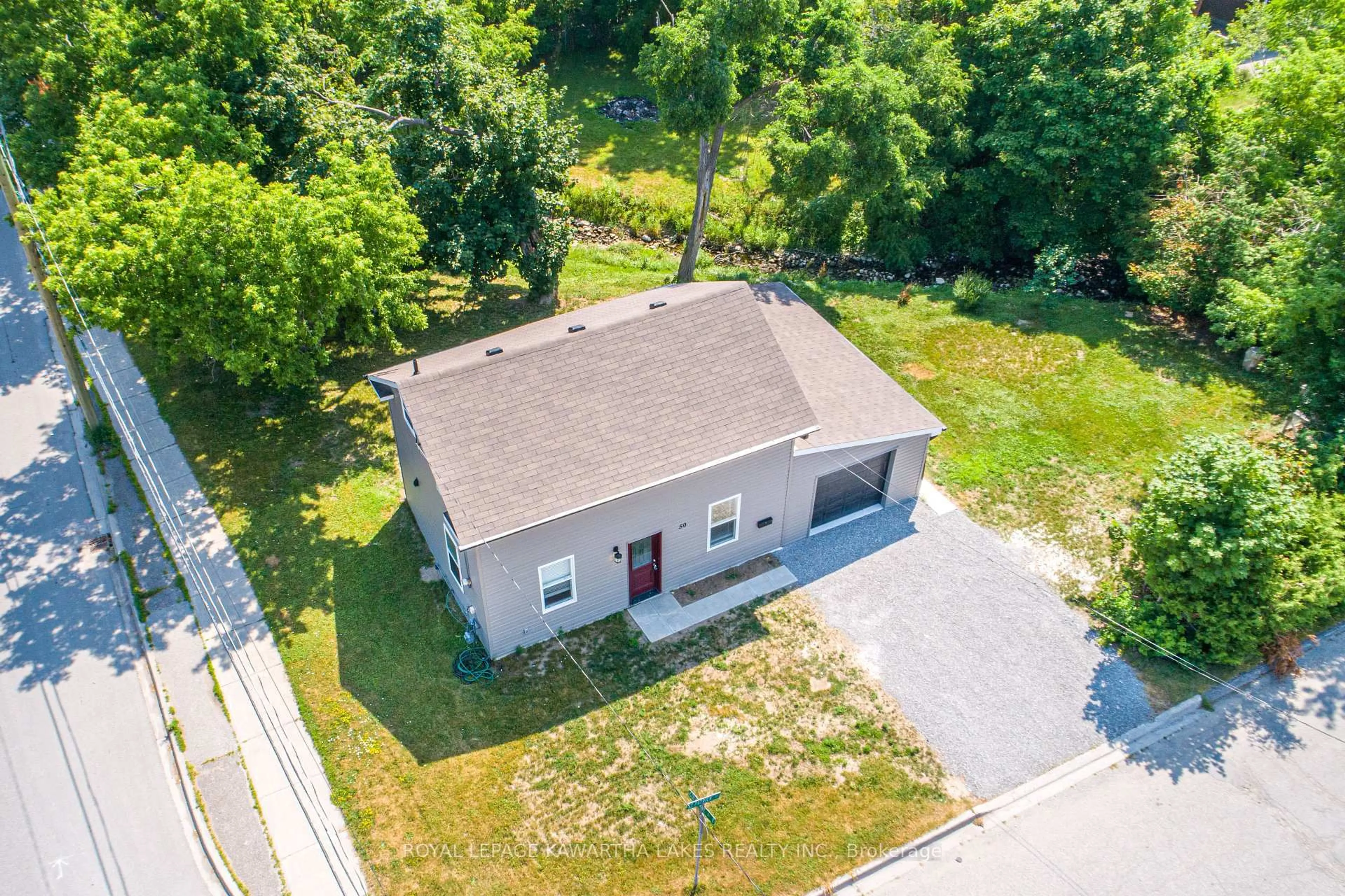 A pic from outside/outdoor area/front of a property/back of a property/a pic from drone, building for 50 St Patrick St, Kawartha Lakes Ontario K9V 1R3