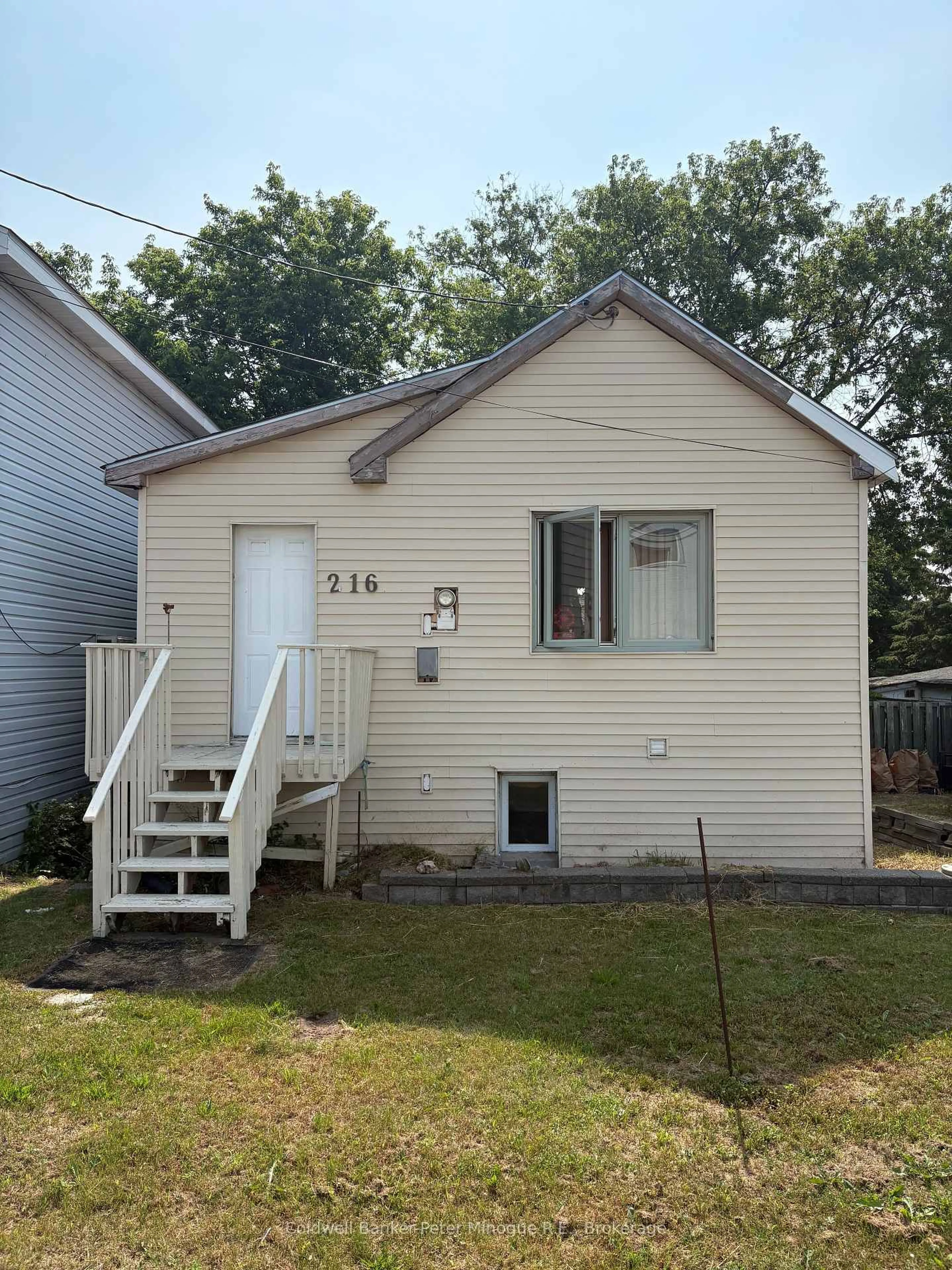 Unknown for 216 Highland Rd, North Bay Ontario P1B 6K6