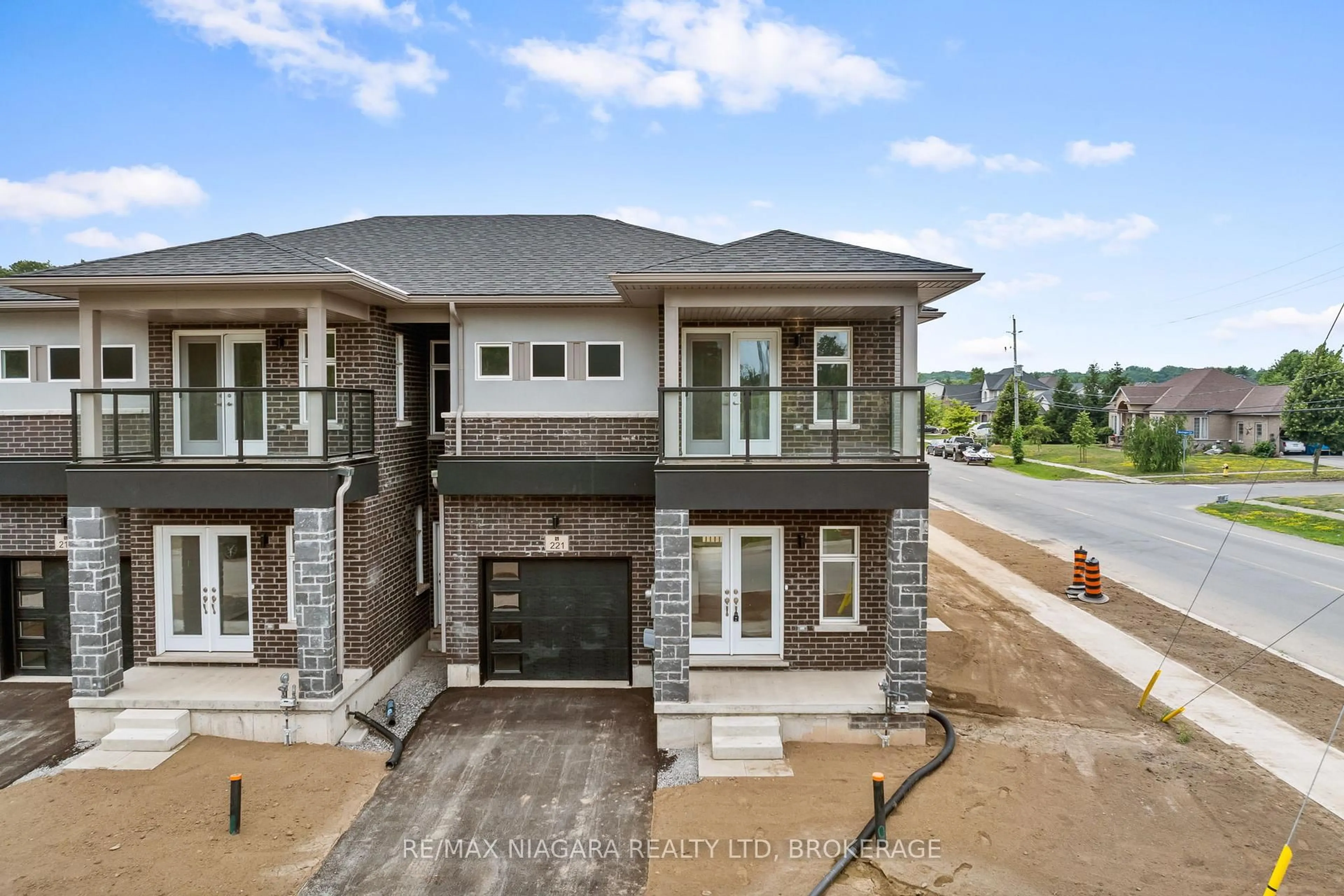 Home with brick exterior material, street for 221 WELLS Ave, Fort Erie Ontario L0S 1N0