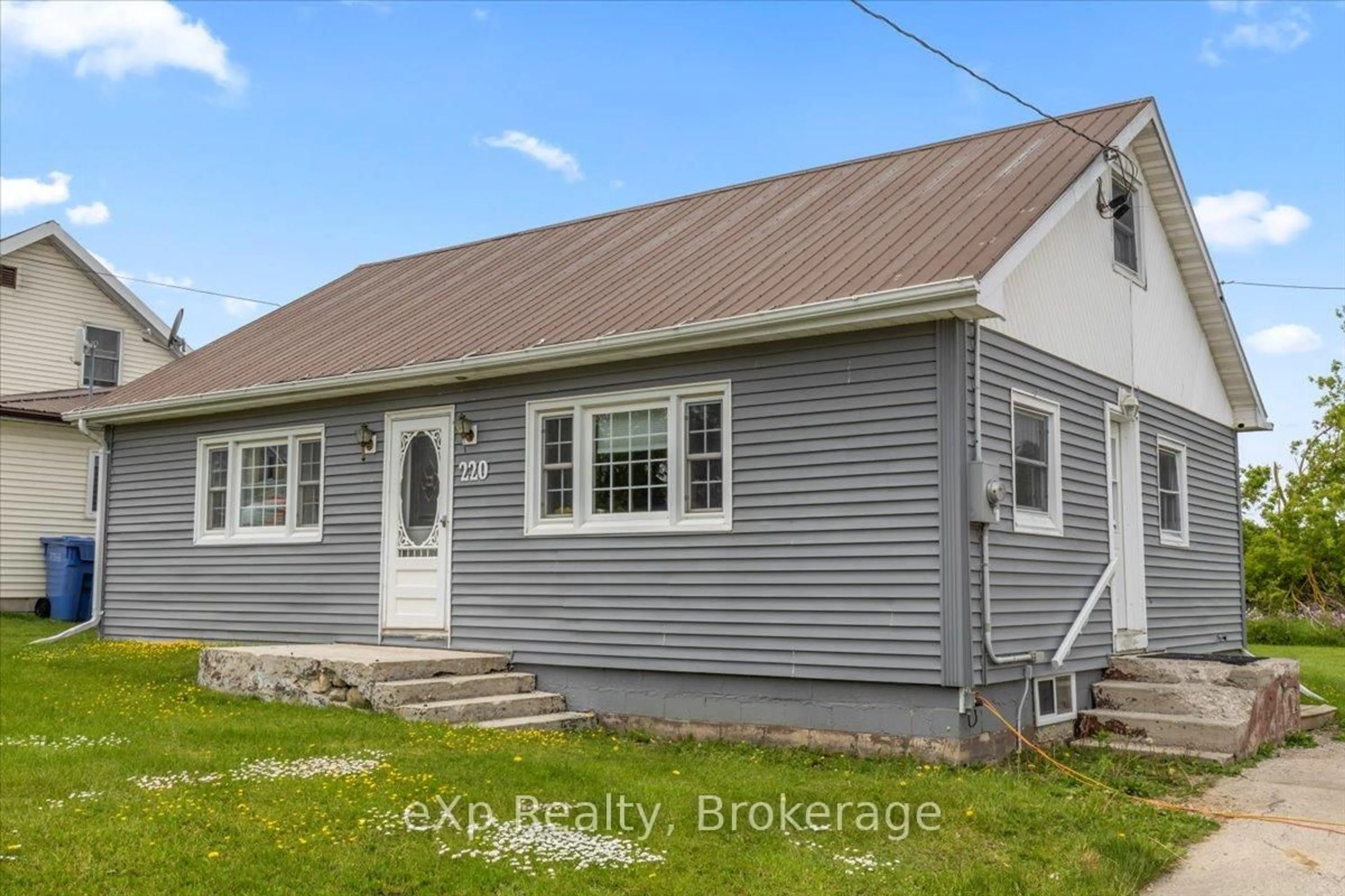 Unknown for 220 Owen Sound St, Southgate Ontario N0C 1B0
