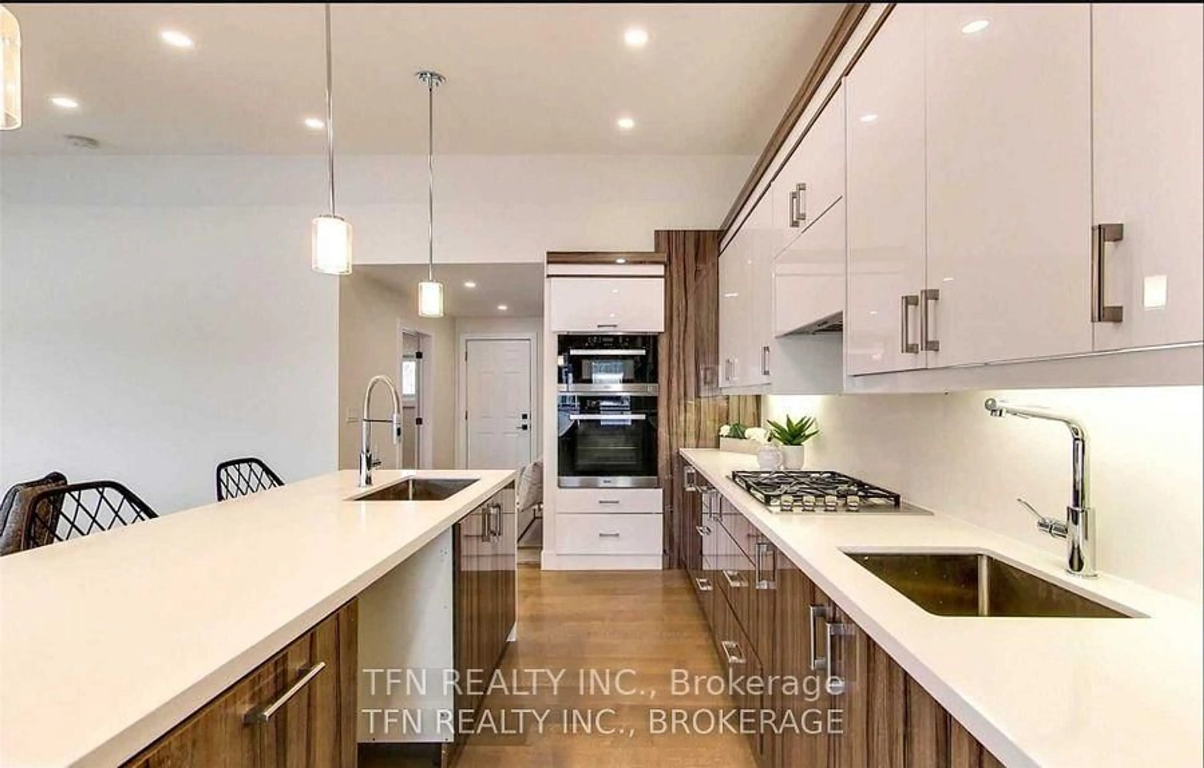 Contemporary kitchen, unknown for 36 Dickinson Ave, Norfolk Ontario N0E 1M0