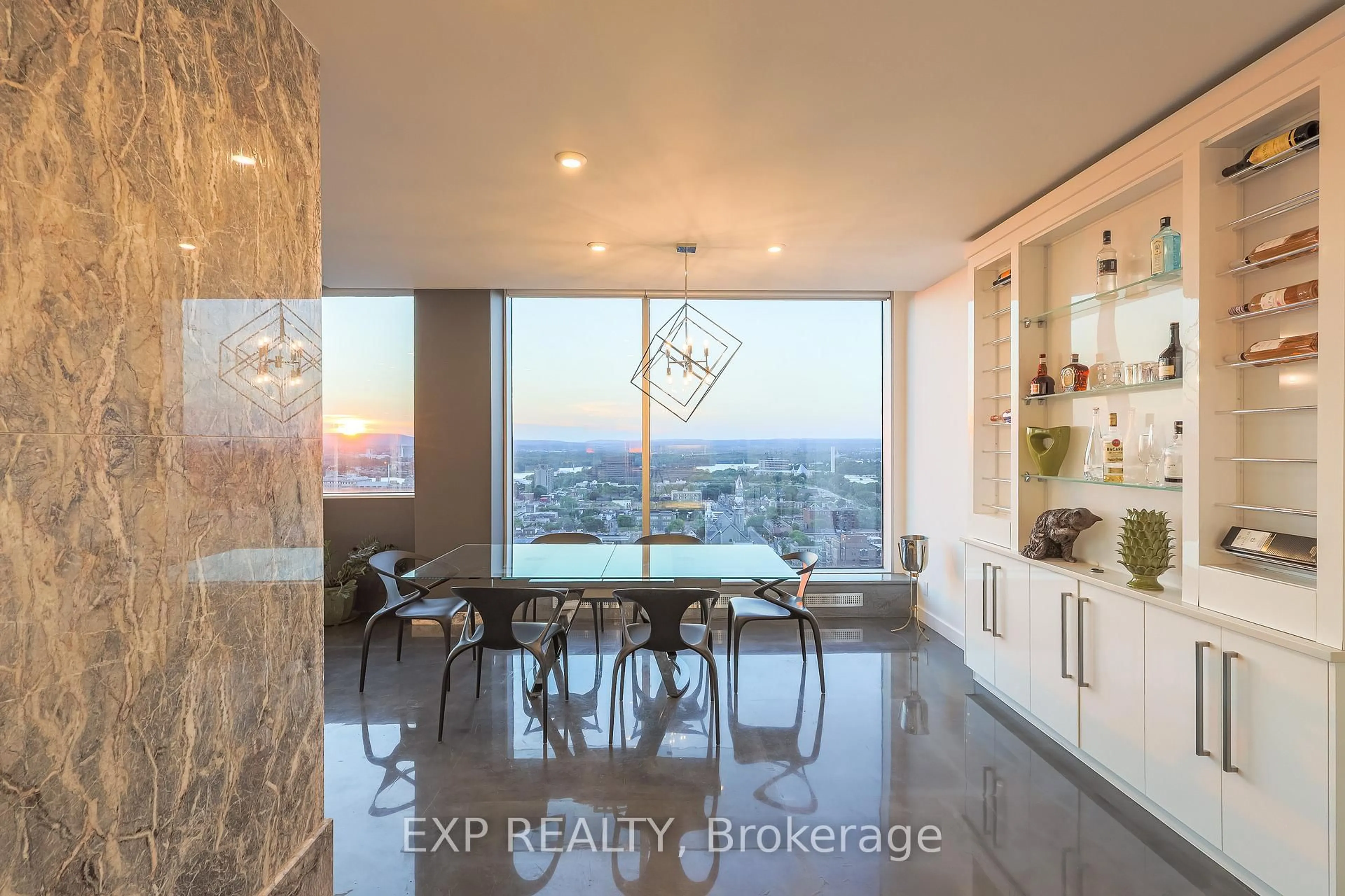 Dining room, ceramic/tile floor for 160 George St #2502, Ottawa Ontario K1N 9M2